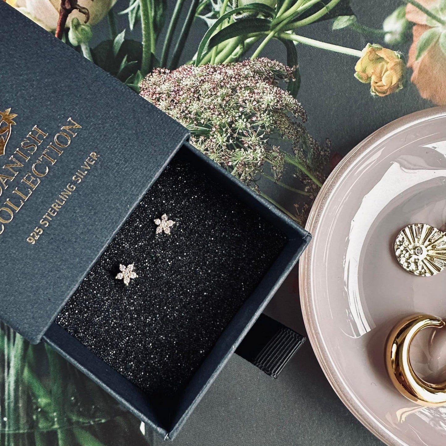 Ørestikker Vanessa forgyldt sterling sølv - VIAMAJA.DK