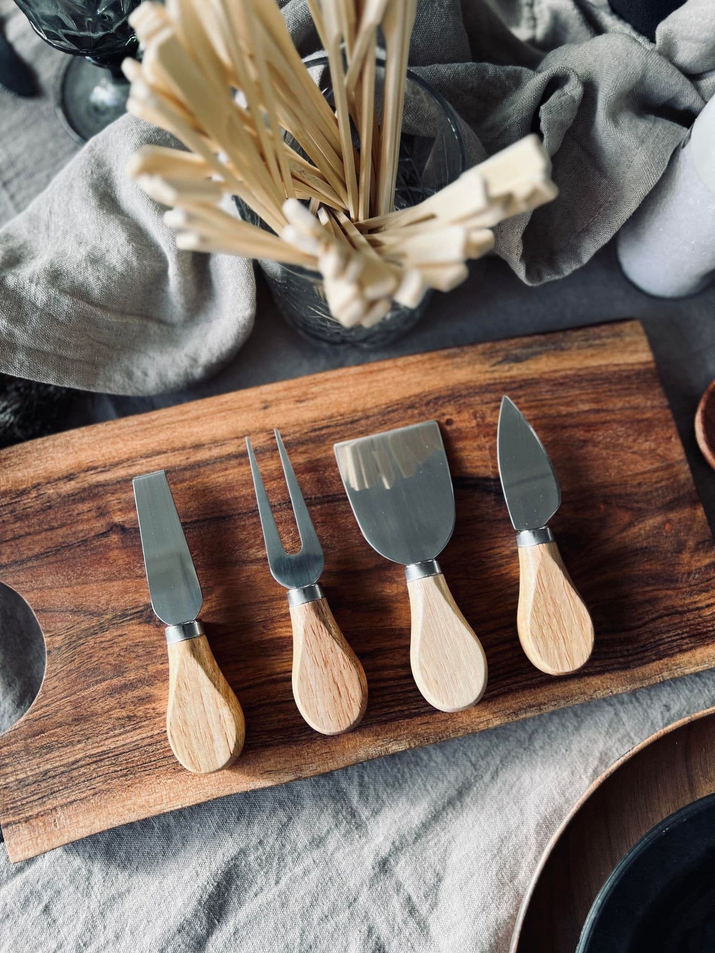 Osteknive - Sæt af 4 stk - VIAMAJA.DK