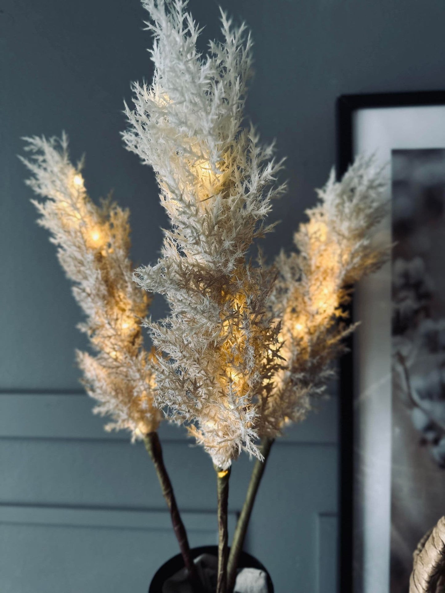 Pampas med LED lys og timerfunktion - VIAMAJA.DK