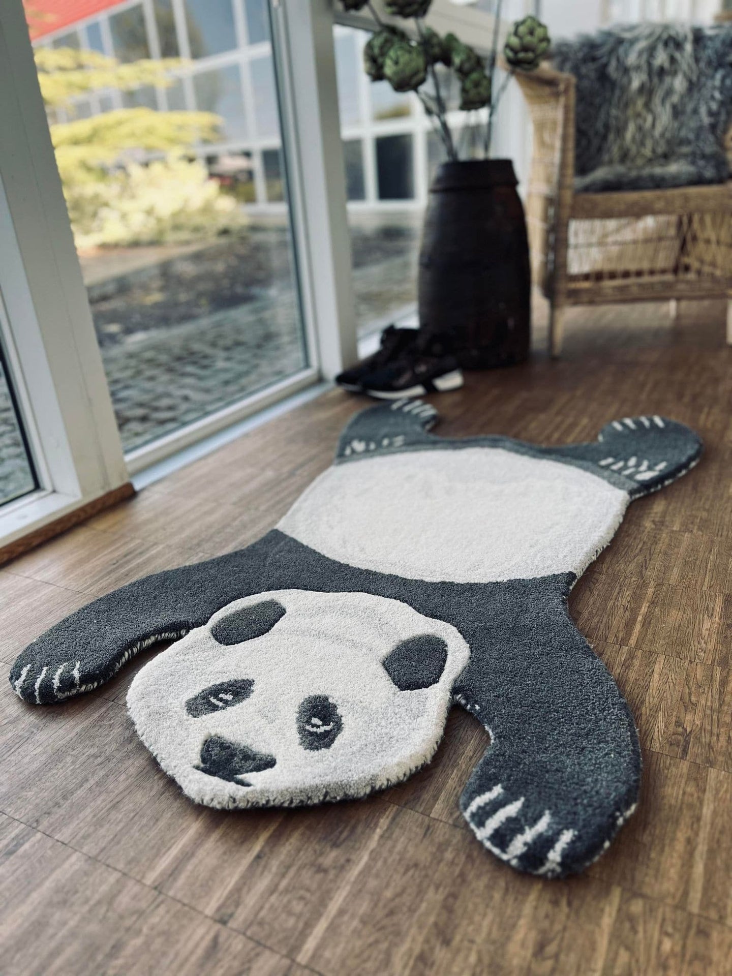 PANDA TÆPPE I ULD 68 x 113cm - VIAMAJA.DK