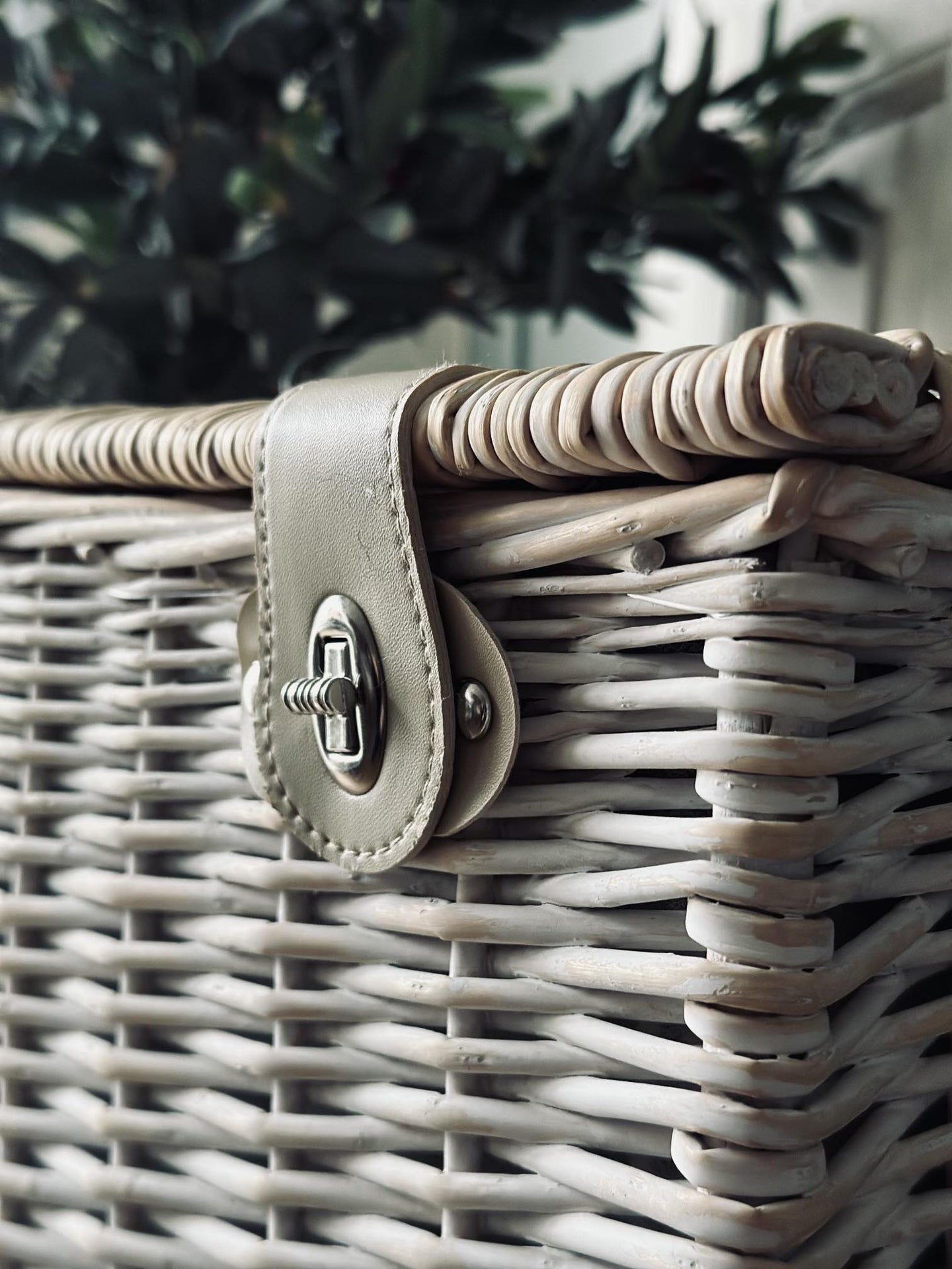 Picnic kurv m. indhold til 4 personer - VIAMAJA.DK