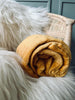 Pläd i fleece – Senap