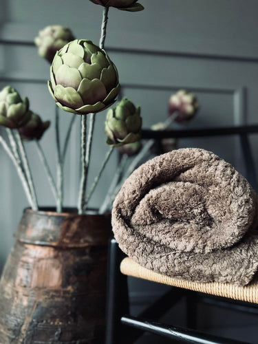 Plaid i Luxus fleece - Taupe - VIAMAJA.DK