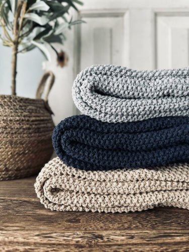 Plaid Perlestrik - Navy - VIAMAJA.DK