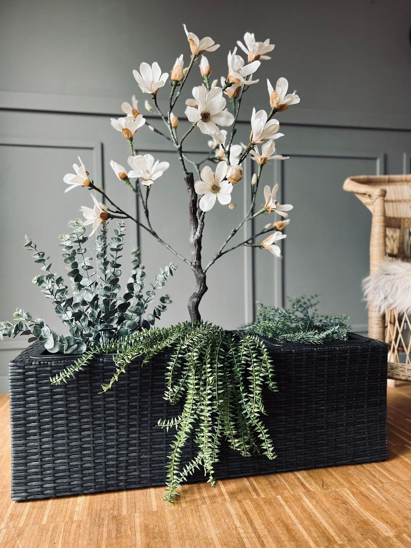 Plantekasse med 3 rum - Børstet sort - VIAMAJA.DK