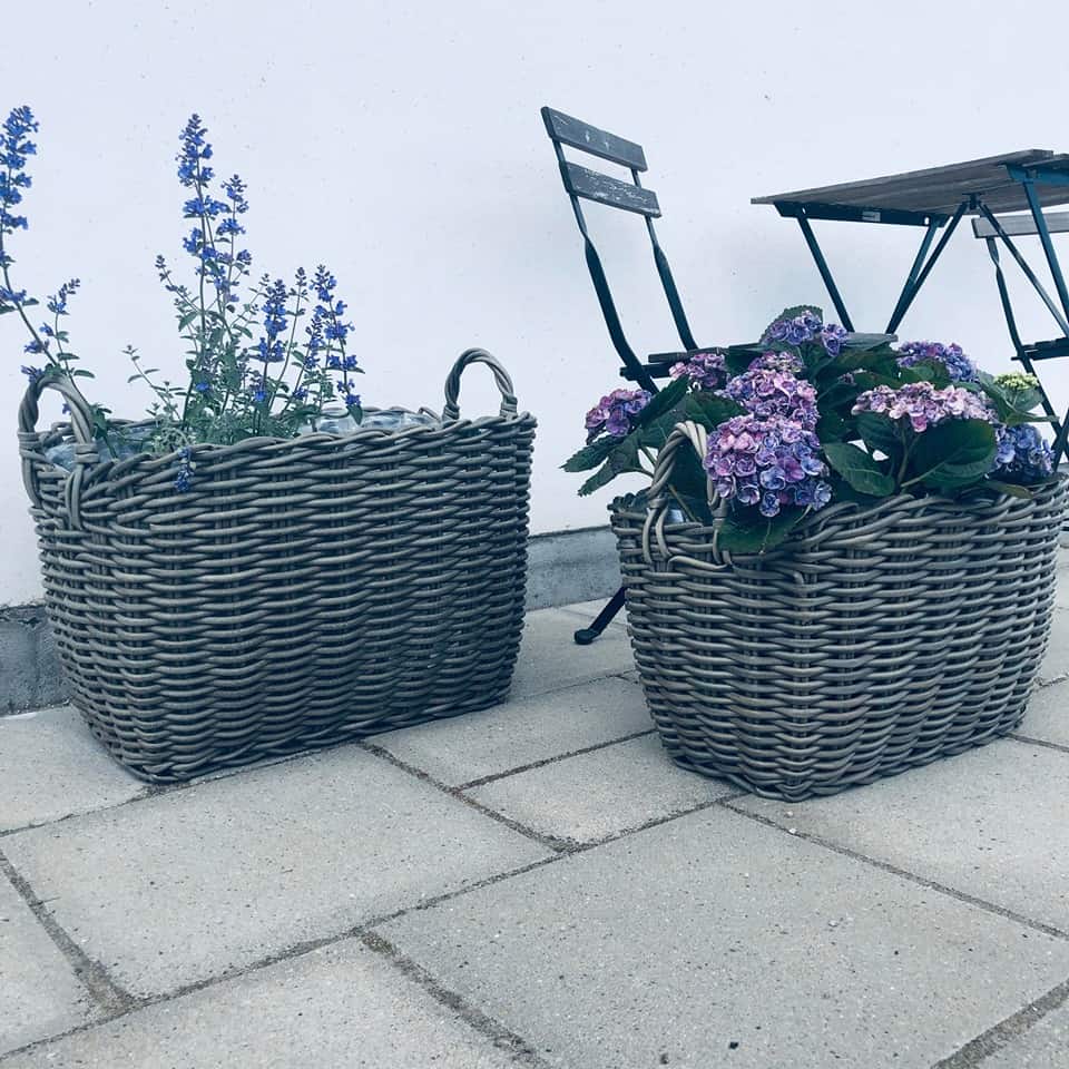 Plantekurv i rattan - Lille - VIAMAJA