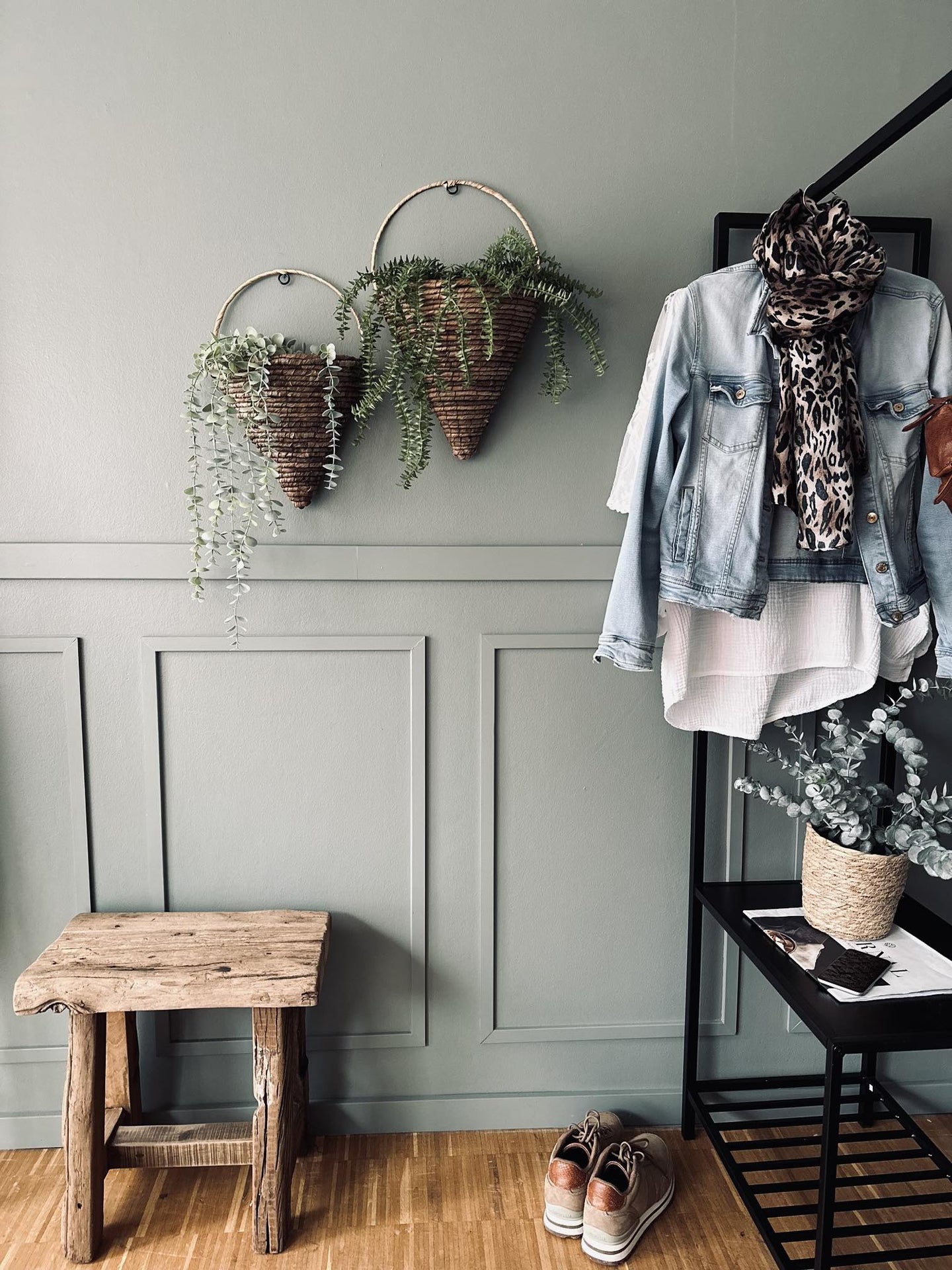 Plantekurv NALA i bananblade – Stor - VIAMAJA.DK