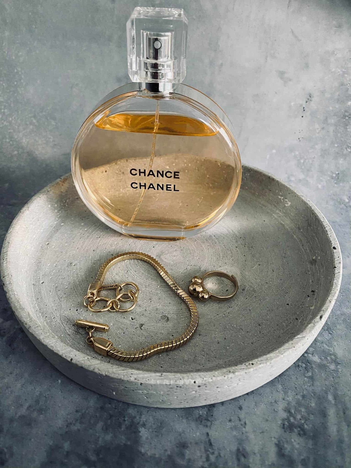 Potte i lysgrå beton NORDIC – Stor - VIAMAJA.DK