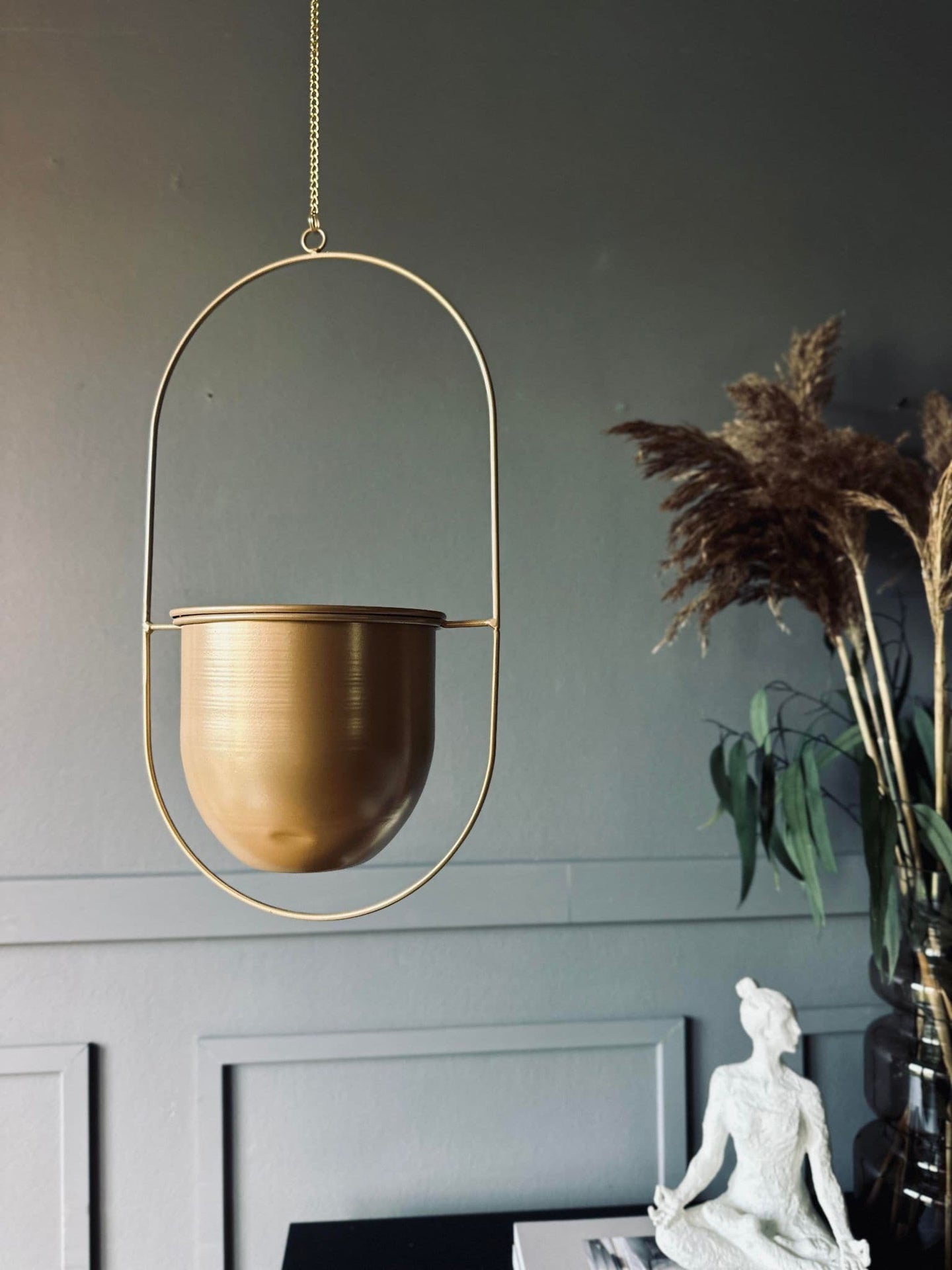 Potte med ophæng i Messing - VIAMAJA.DK