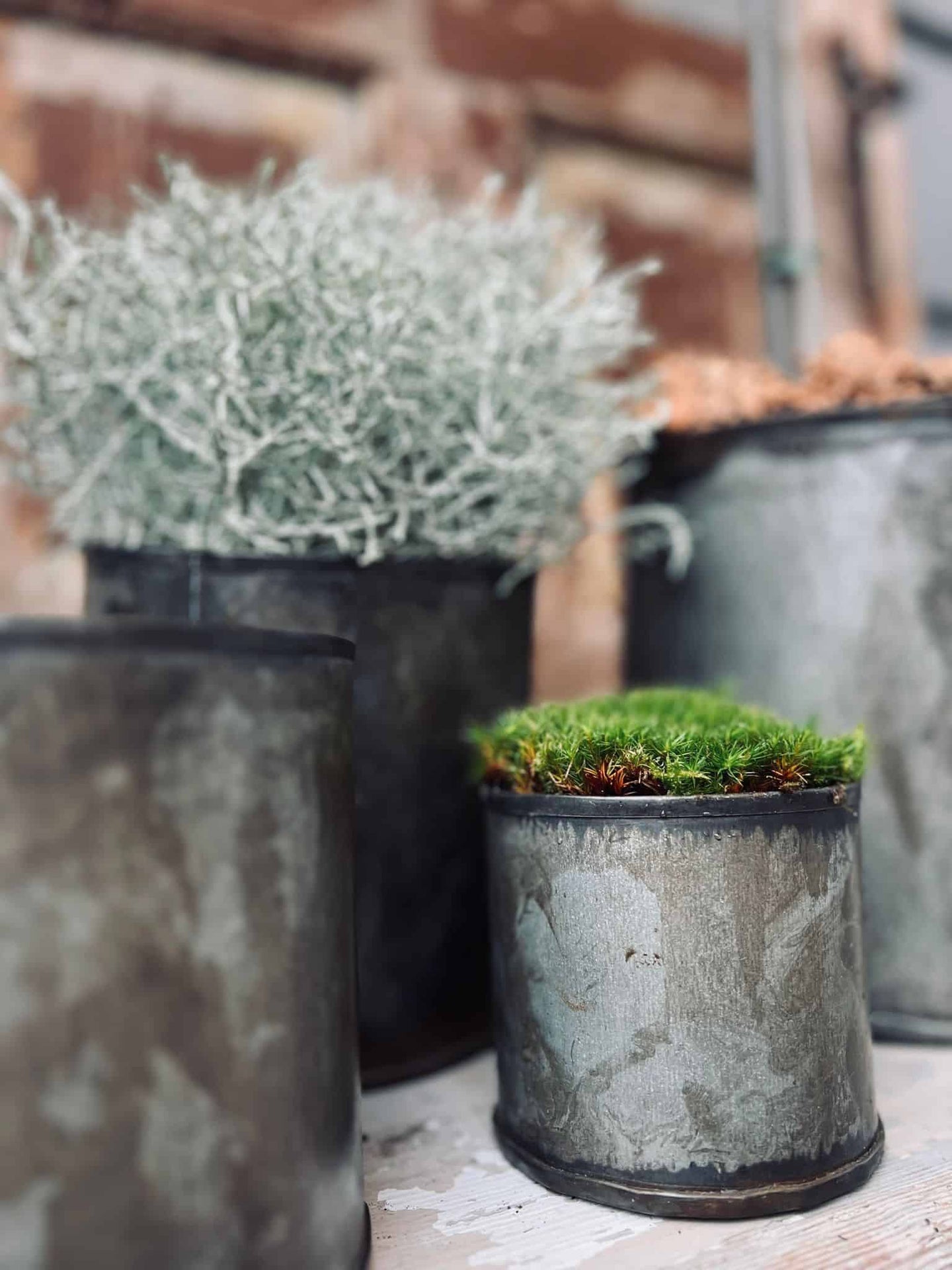 Potter i jern - Sæt af 4stk - VIAMAJA.DK