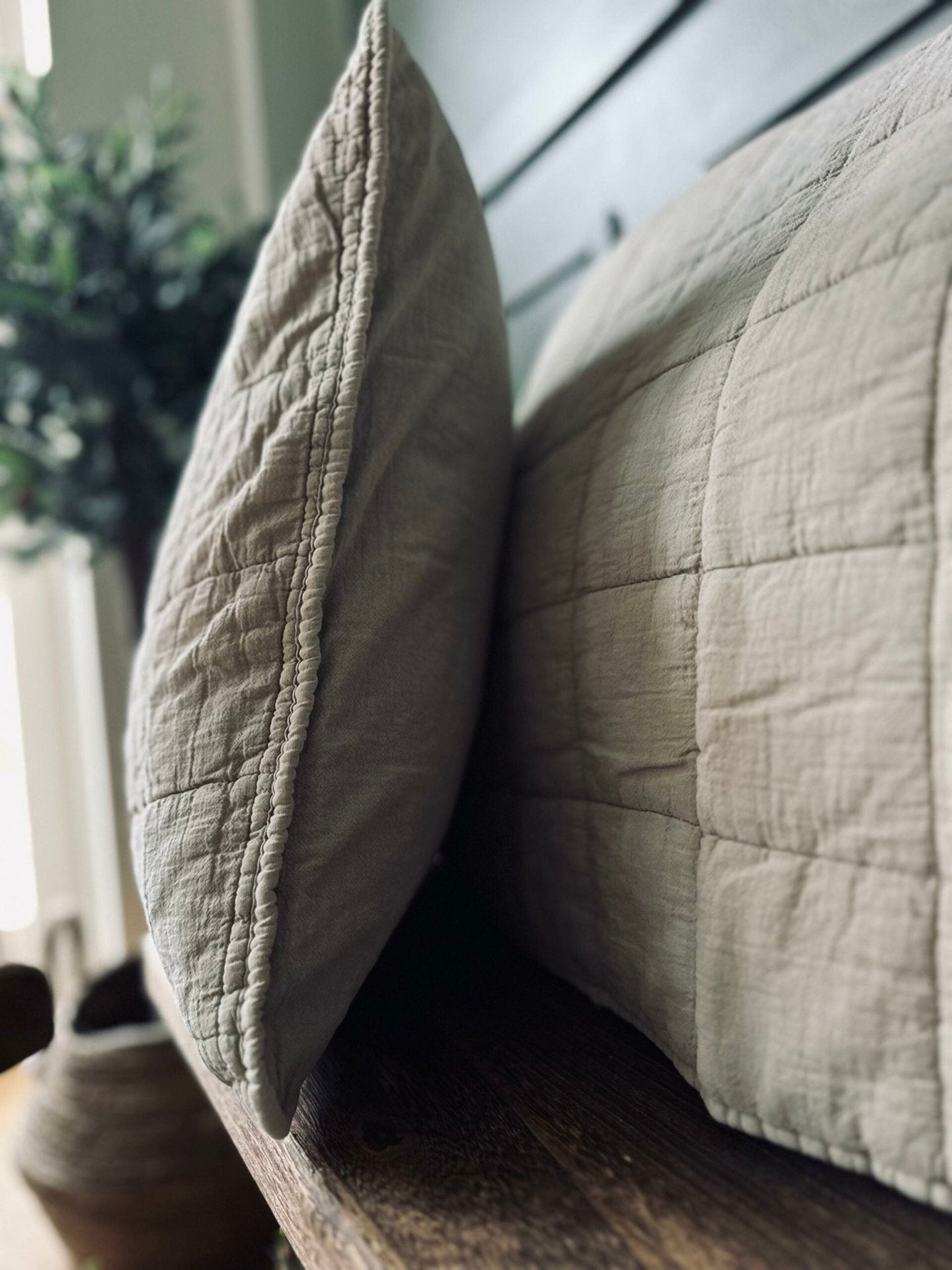 Pudestykke STONE-WASHED Quilt – Nature 50×70 - VIAMAJA.DK