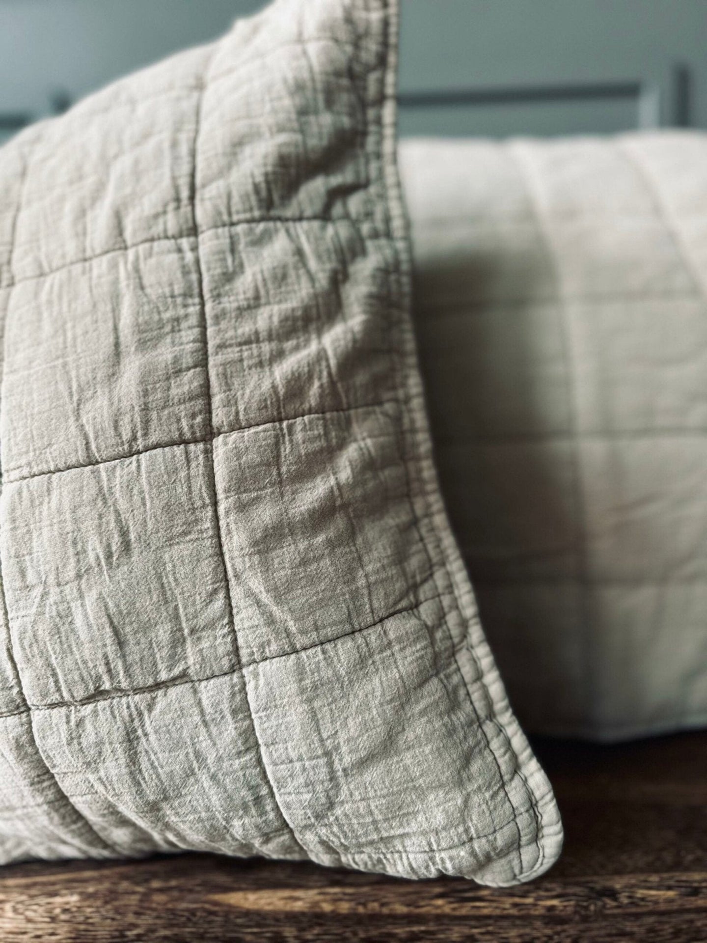 Pudestykke STONE-WASHED Quilt – Nature 50×70 - VIAMAJA.DK