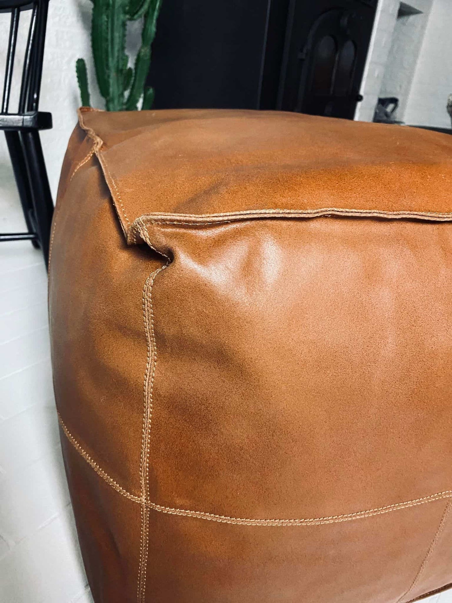 Puff i cognac læder - VIAMAJA.DK