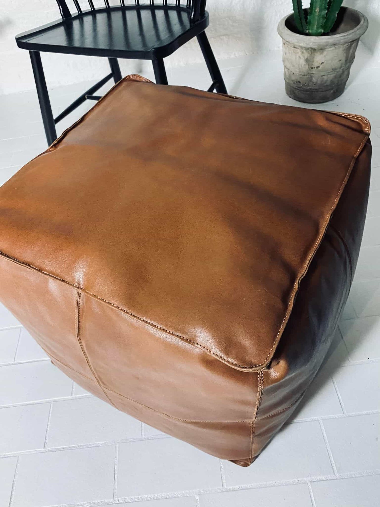 Puff i cognac læder - VIAMAJA.DK