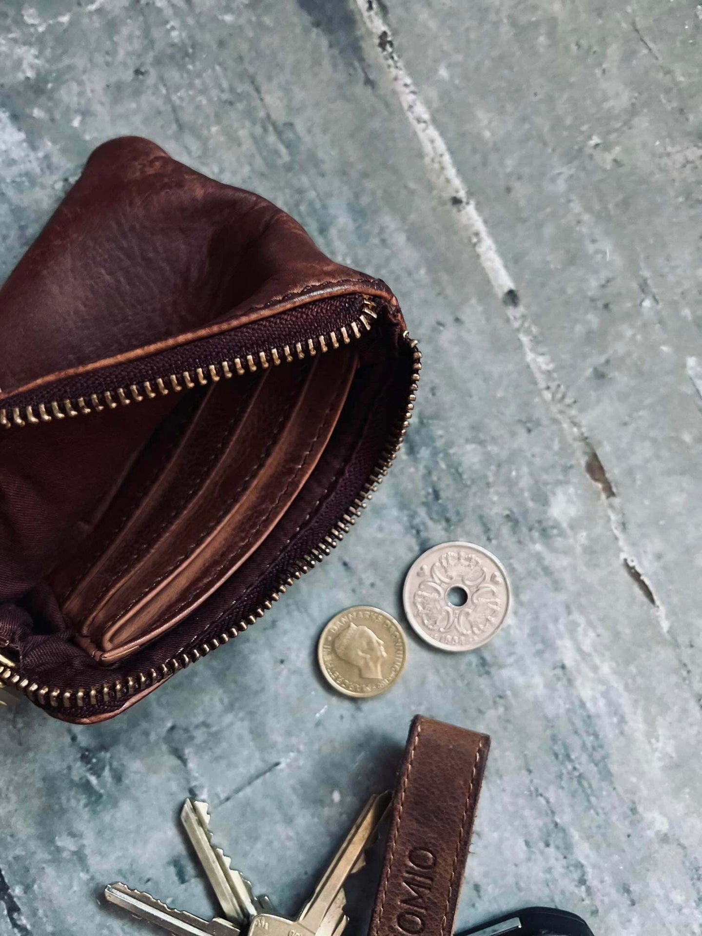 Pung KATO i blødt skind - Brandy - VIAMAJA.DK