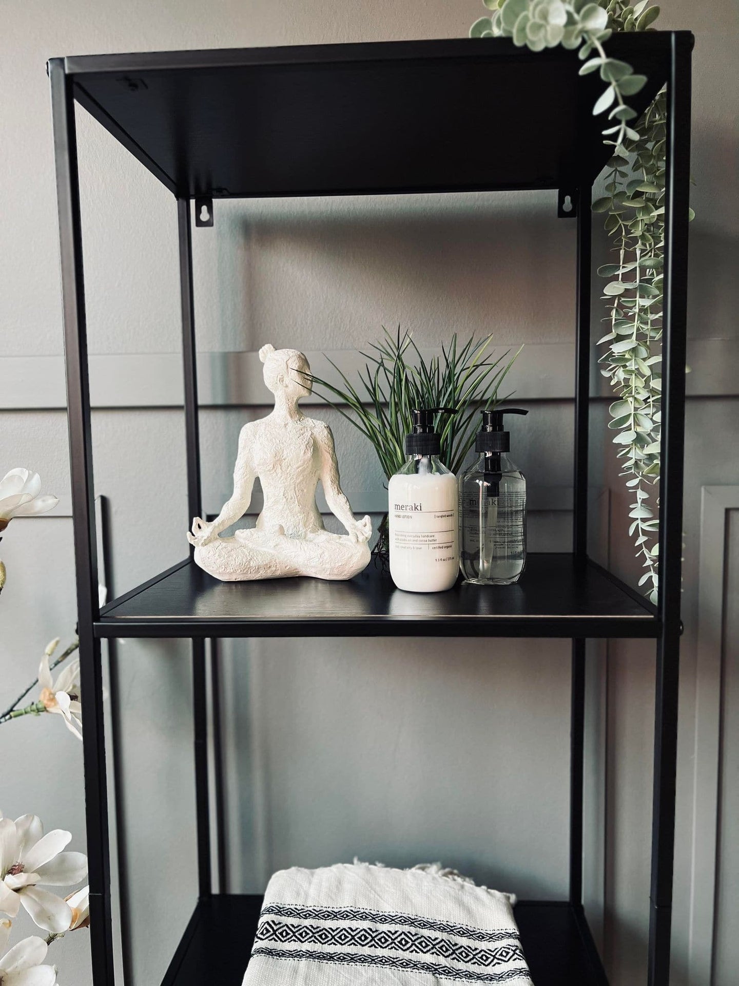 Reol i sort metal - 130cm - VIAMAJA.DK