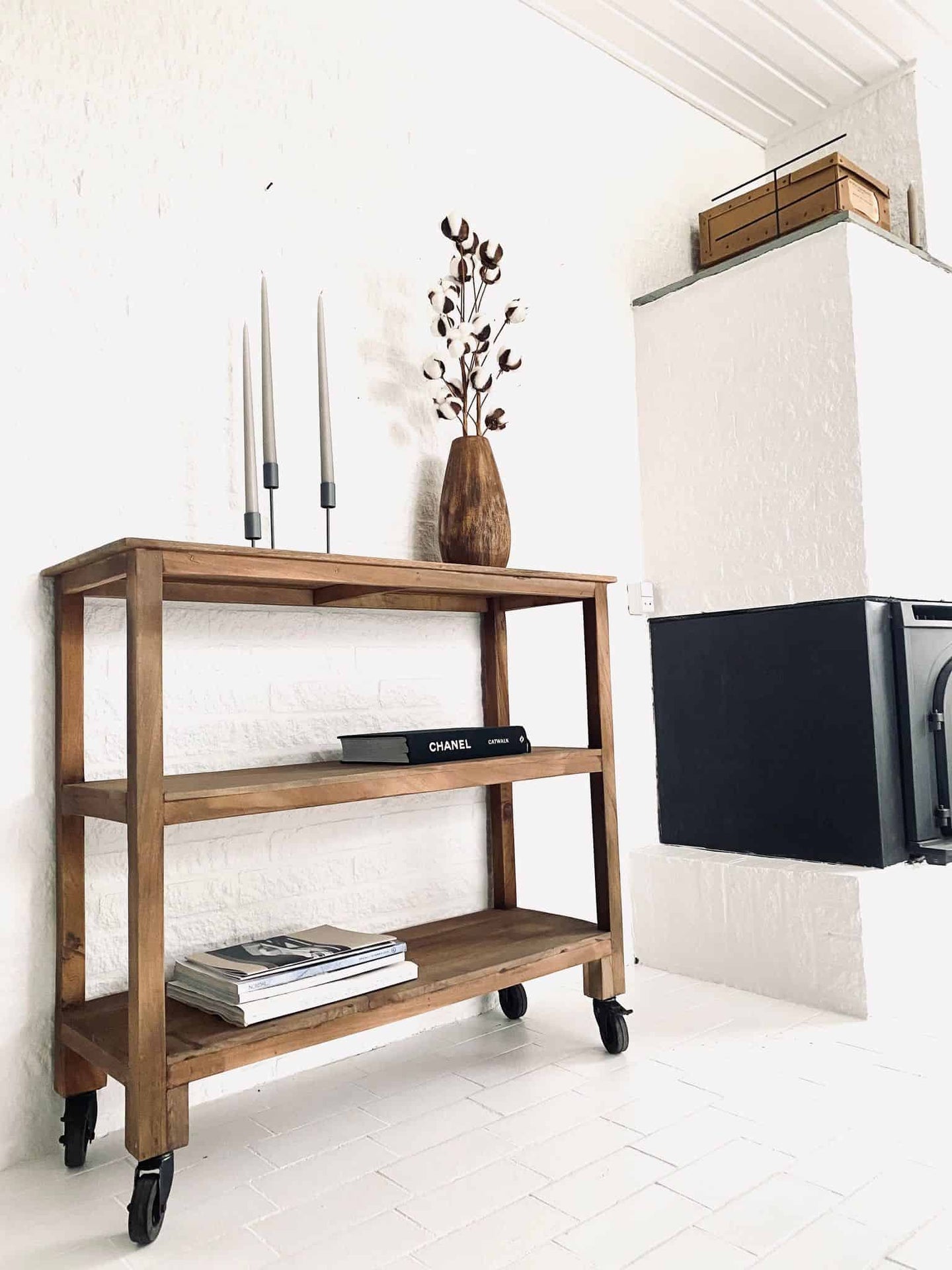 Reol på hjul - VIAMAJA.DK