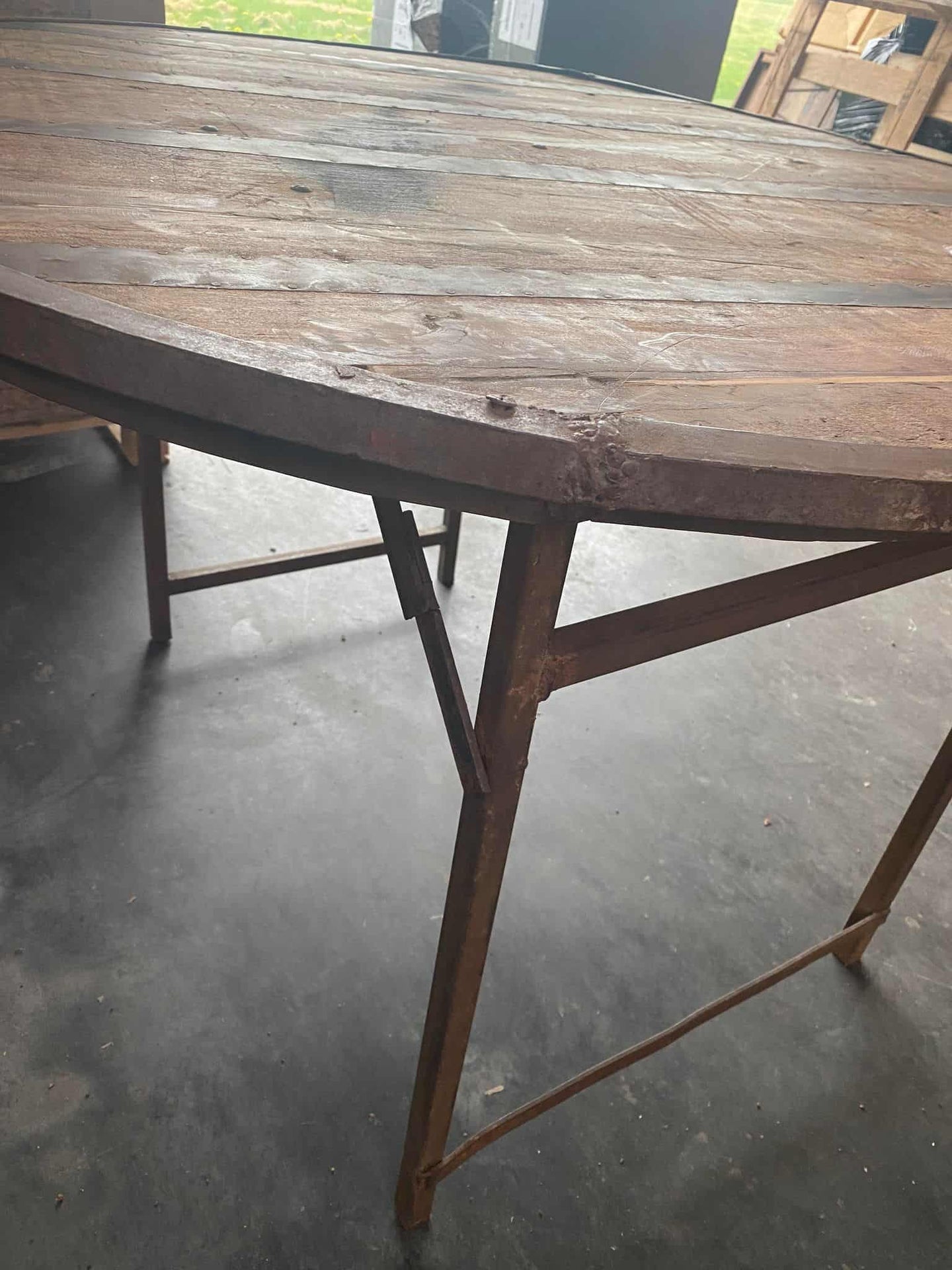 Rustik spisebord - AFHENTER TILBUD - VIAMAJA.DK