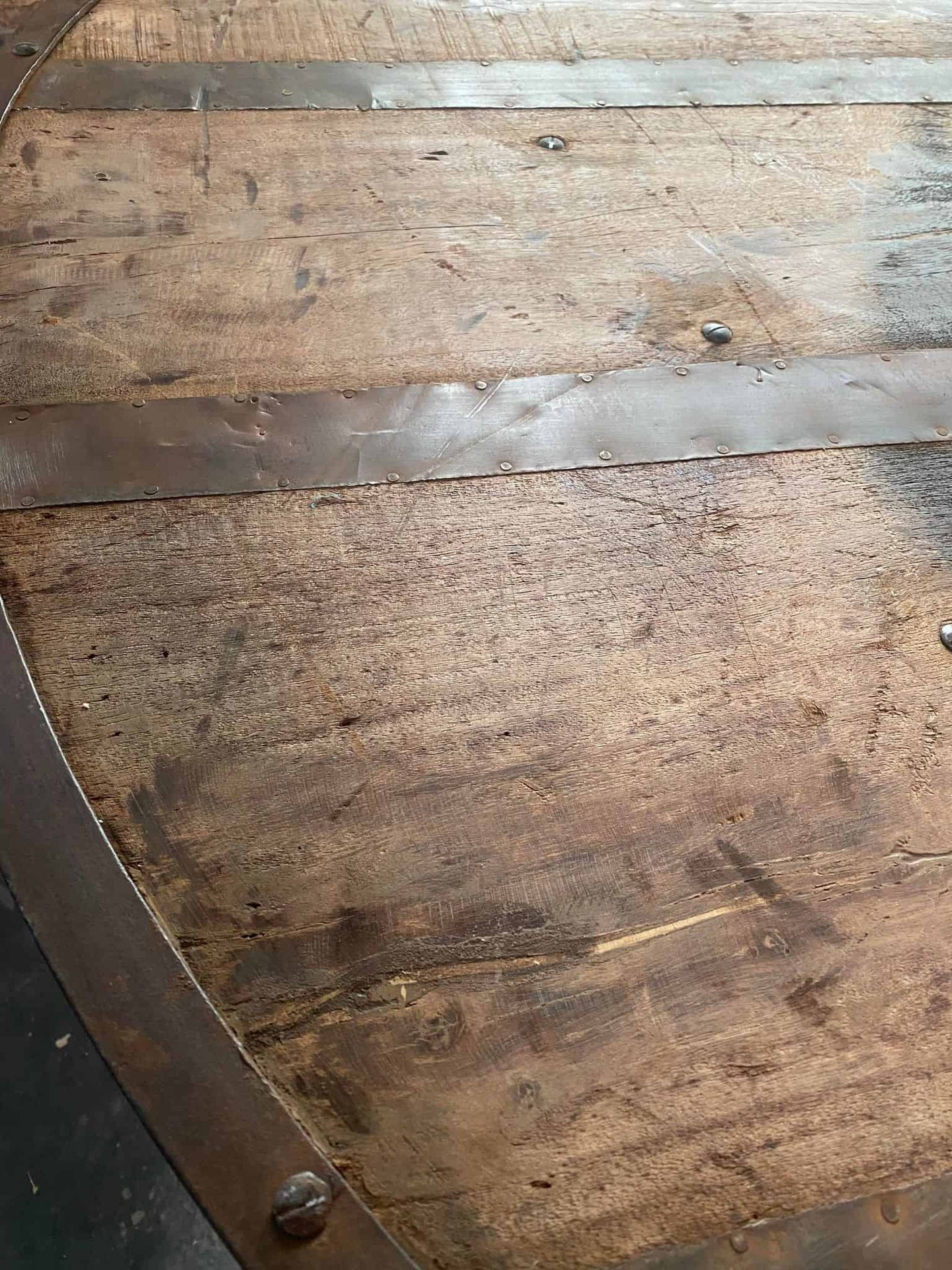 Rustik spisebord - AFHENTER TILBUD - VIAMAJA.DK