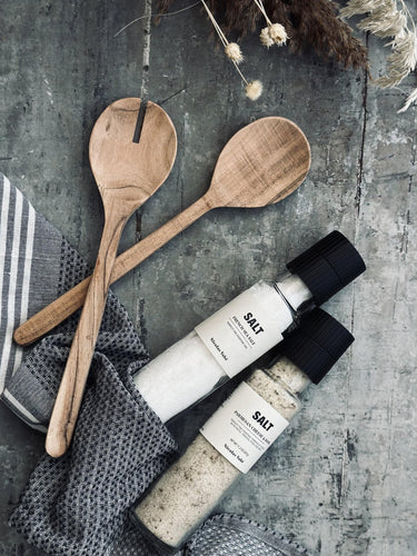 Salatbestik i olieret akacia træ - VIAMAJA.DK