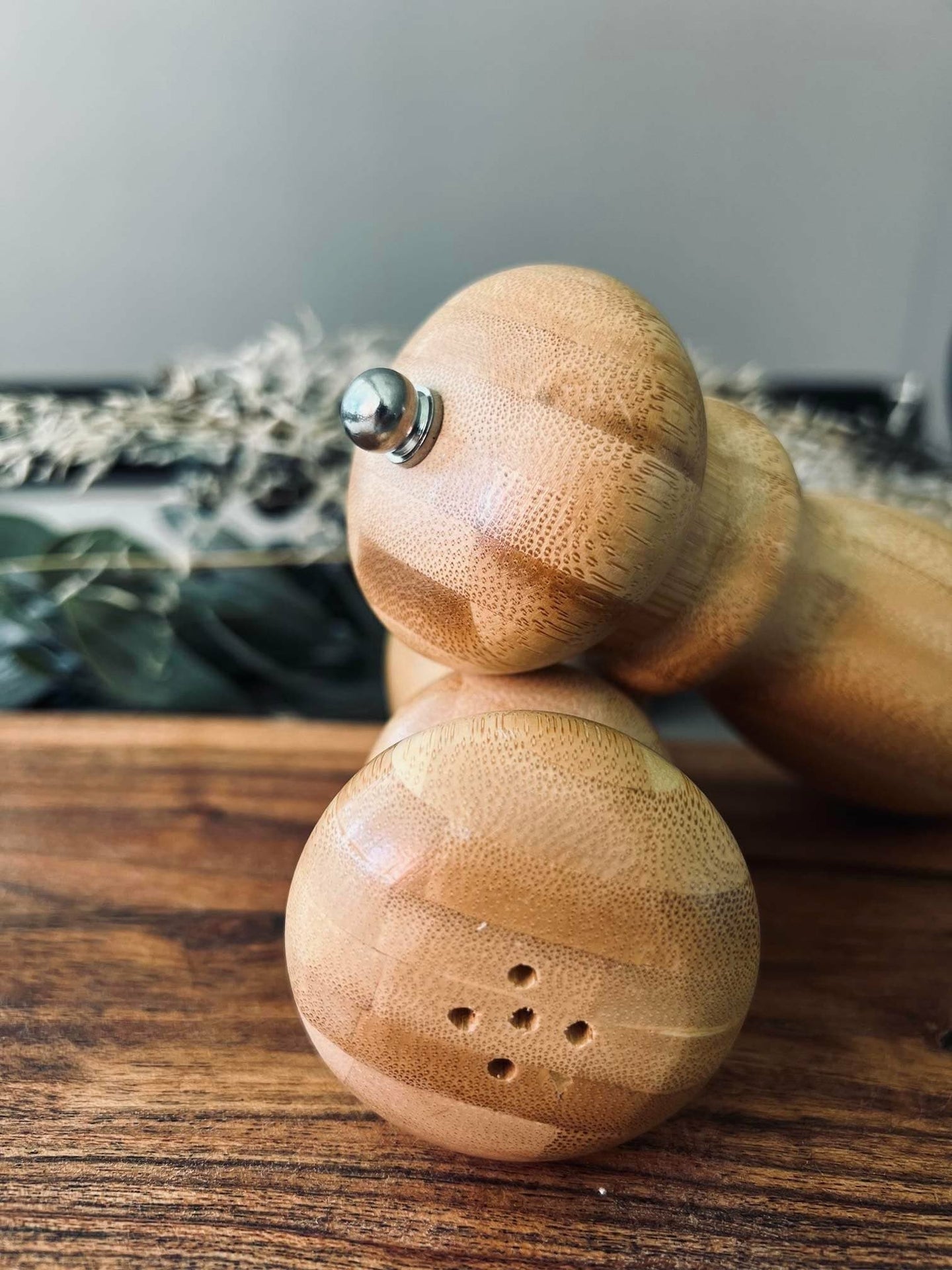 Salt og peberkværn - Wood - VIAMAJA.DK