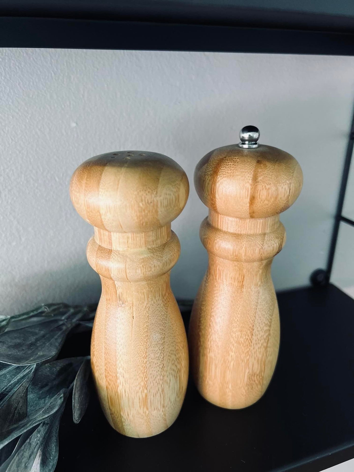 Salt og peberkværn - Wood - VIAMAJA.DK