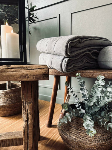 Sengetæppe STONE-WASHED Quilt – Nordic grey - VIAMAJA.DK