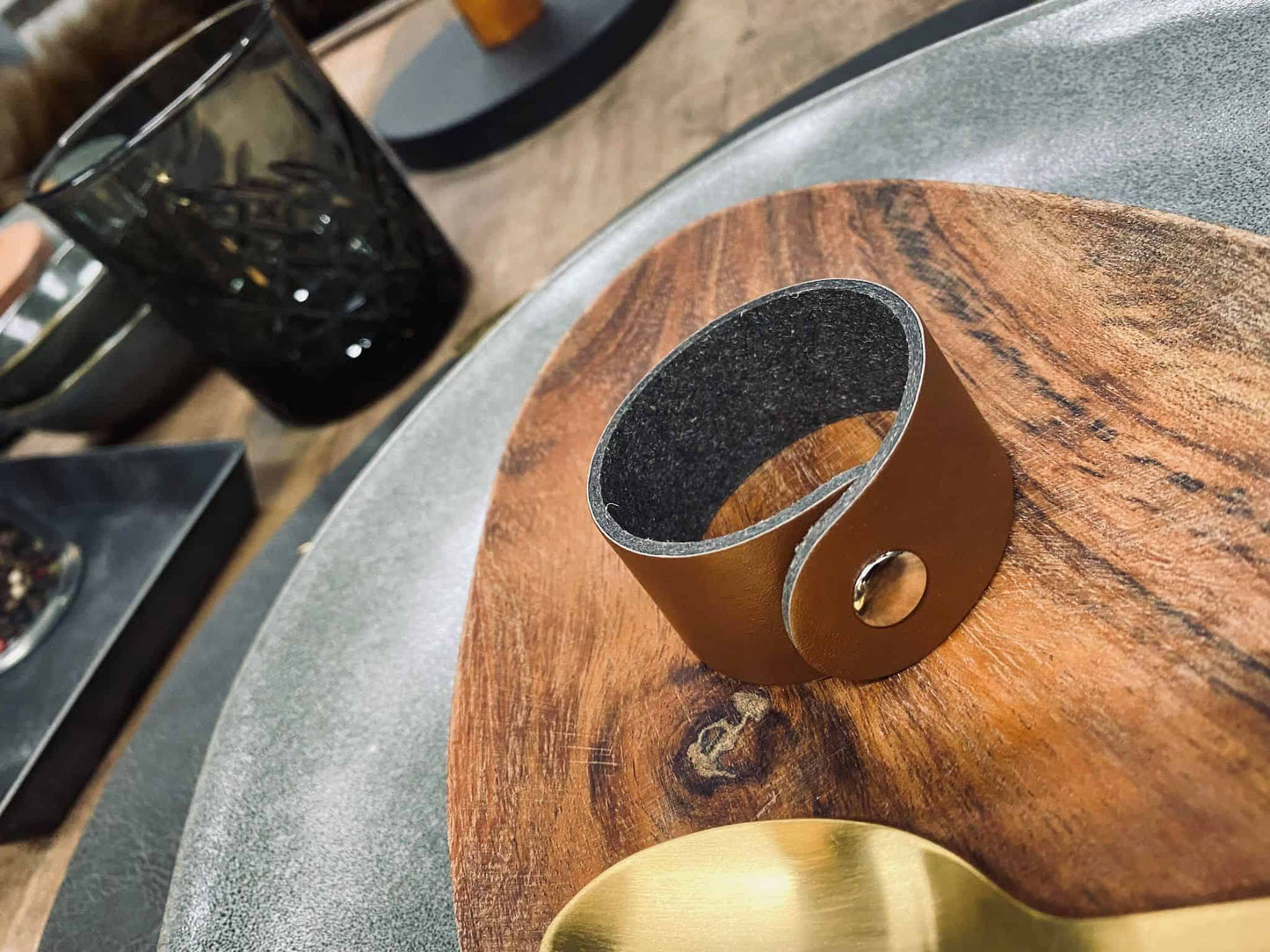 Servietringe Genbrugslæder 6 stk – Cognac læder - VIAMAJA.DK