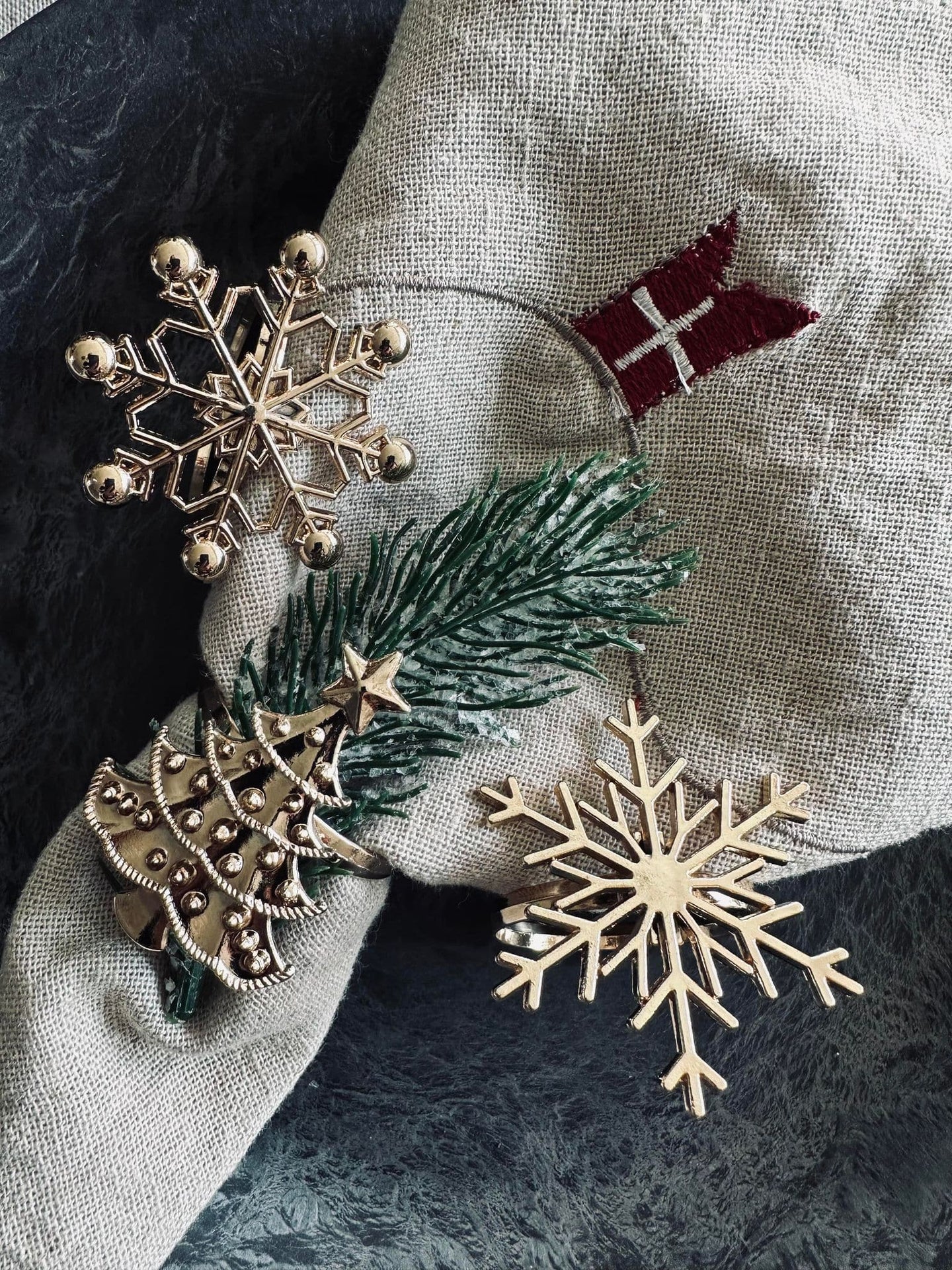 Servietringe Guld mix - Sæt med 4 stk - VIAMAJA.DK