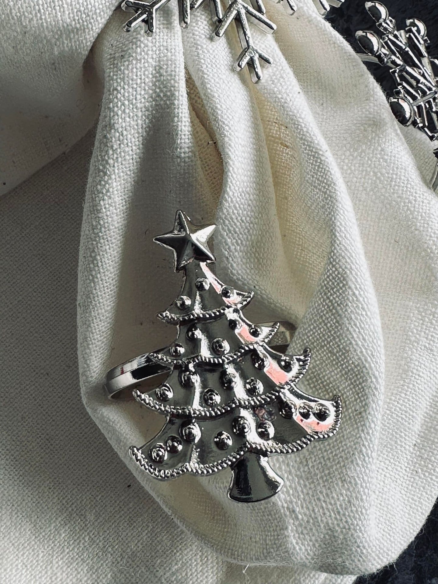 Servietringe Sølv mix - Sæt med 4 stk - VIAMAJA.DK