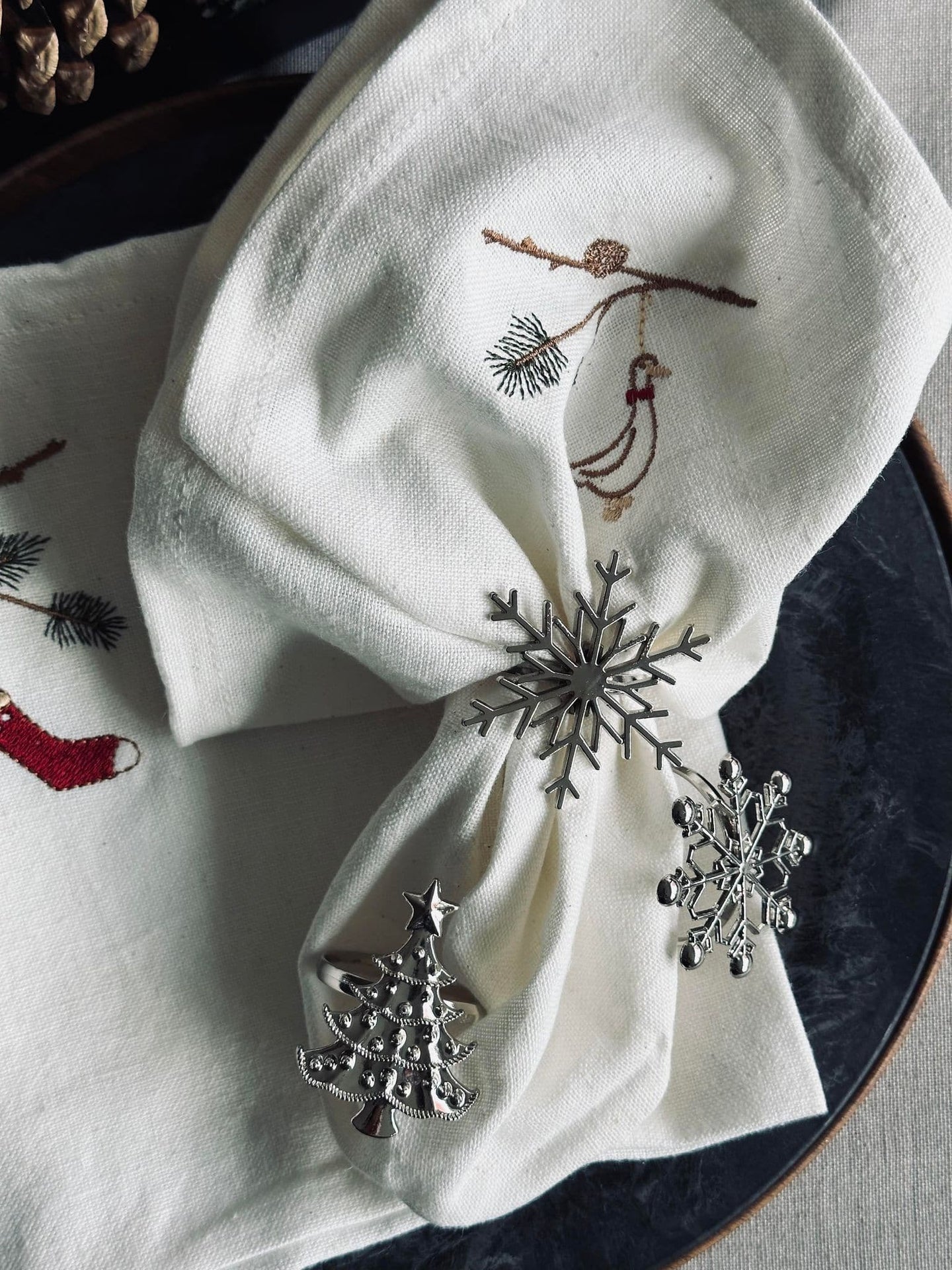 Servietringe Sølv mix - Sæt med 4 stk - VIAMAJA.DK