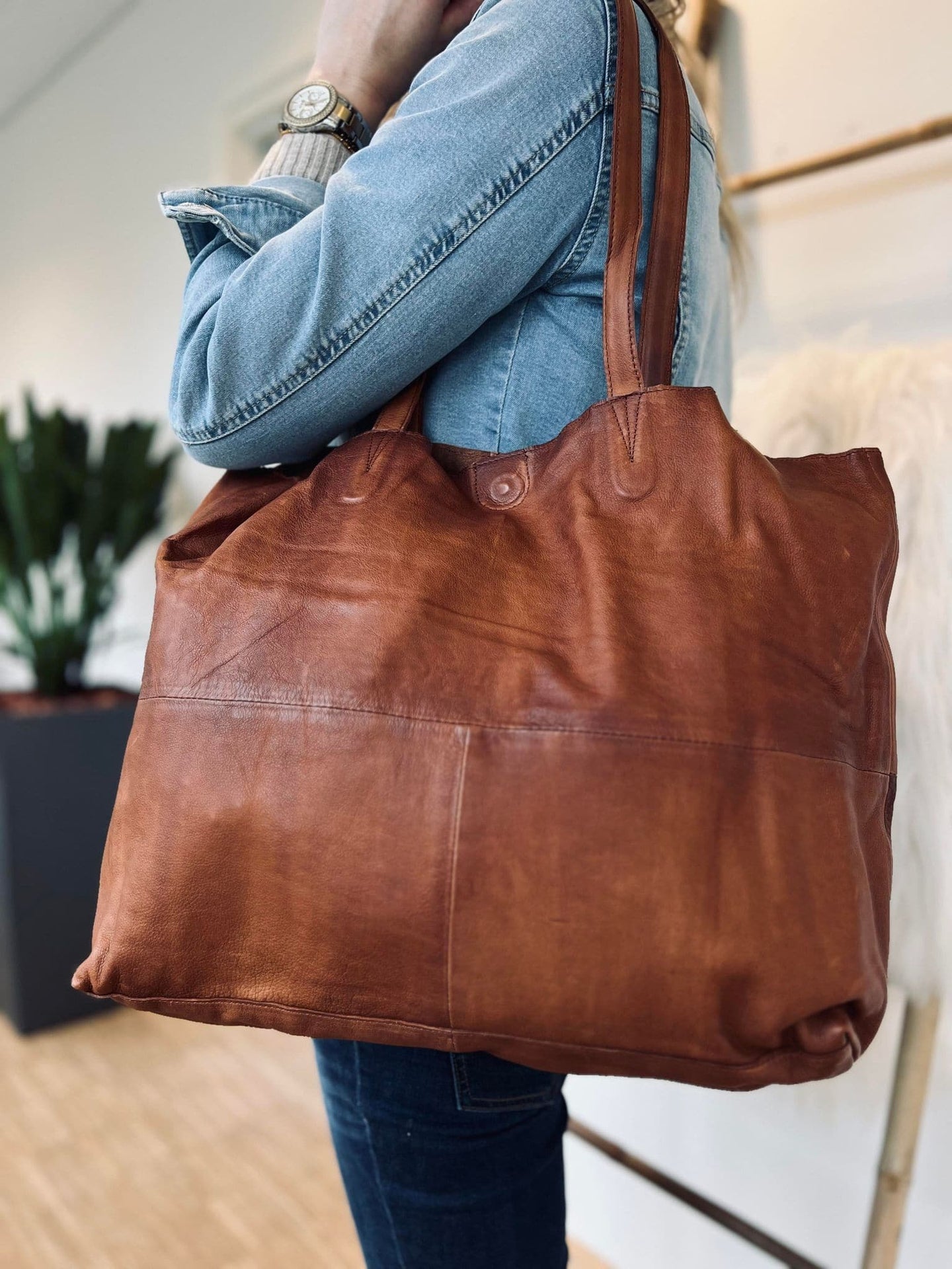 Shopper - JUDITH Walnut - VIAMAJA.DK