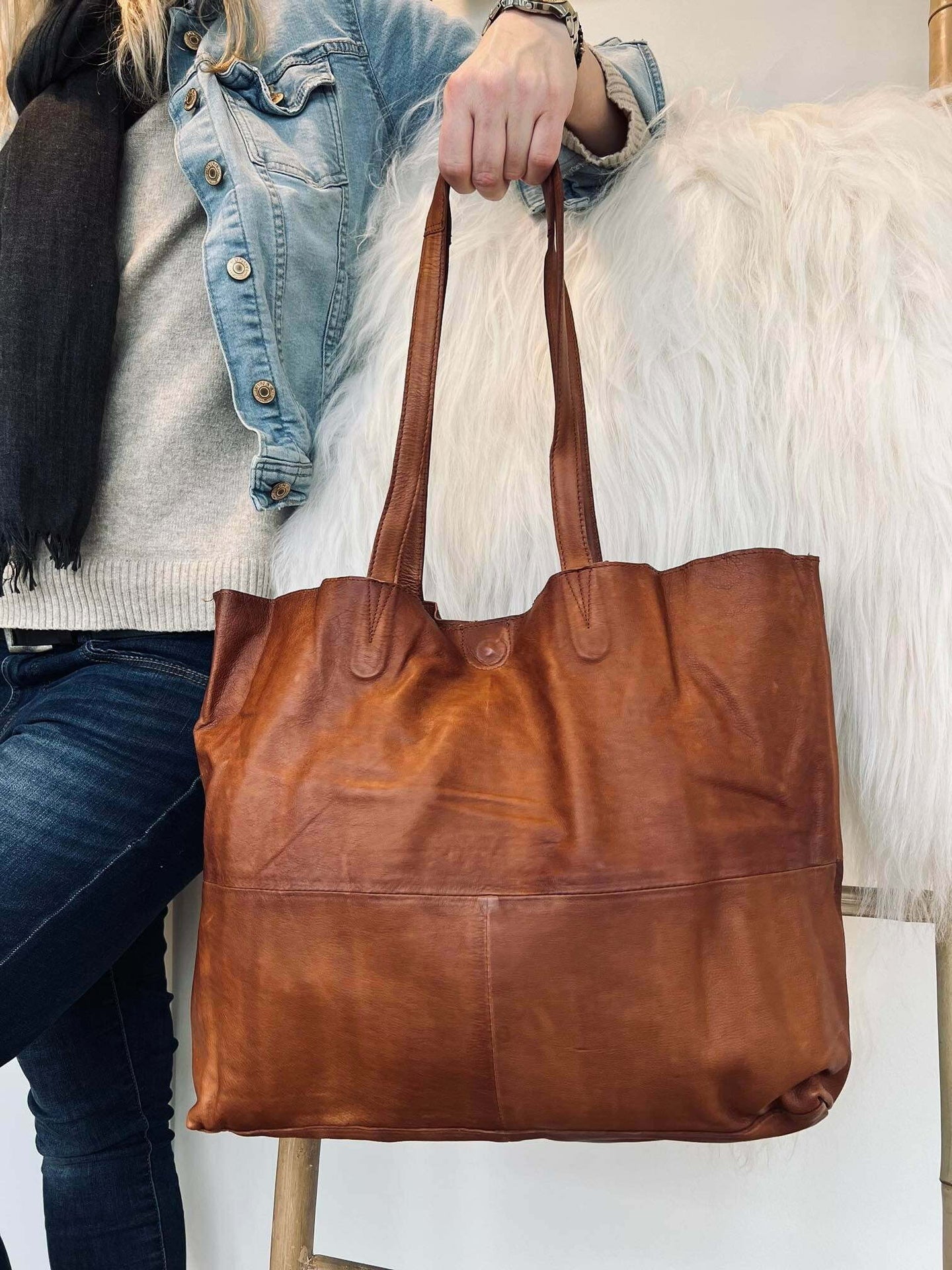 Shopper - JUDITH Walnut - VIAMAJA.DK