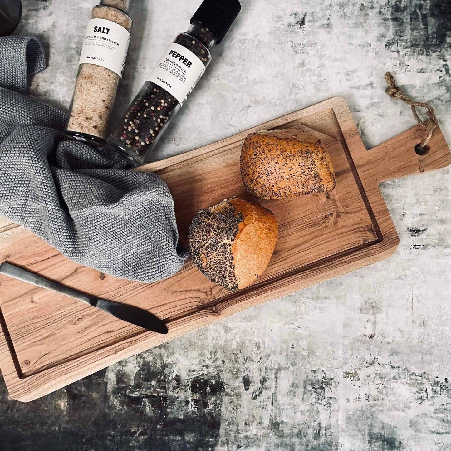 Skærebræt med saftrille - uden olie - VIAMAJA.DK