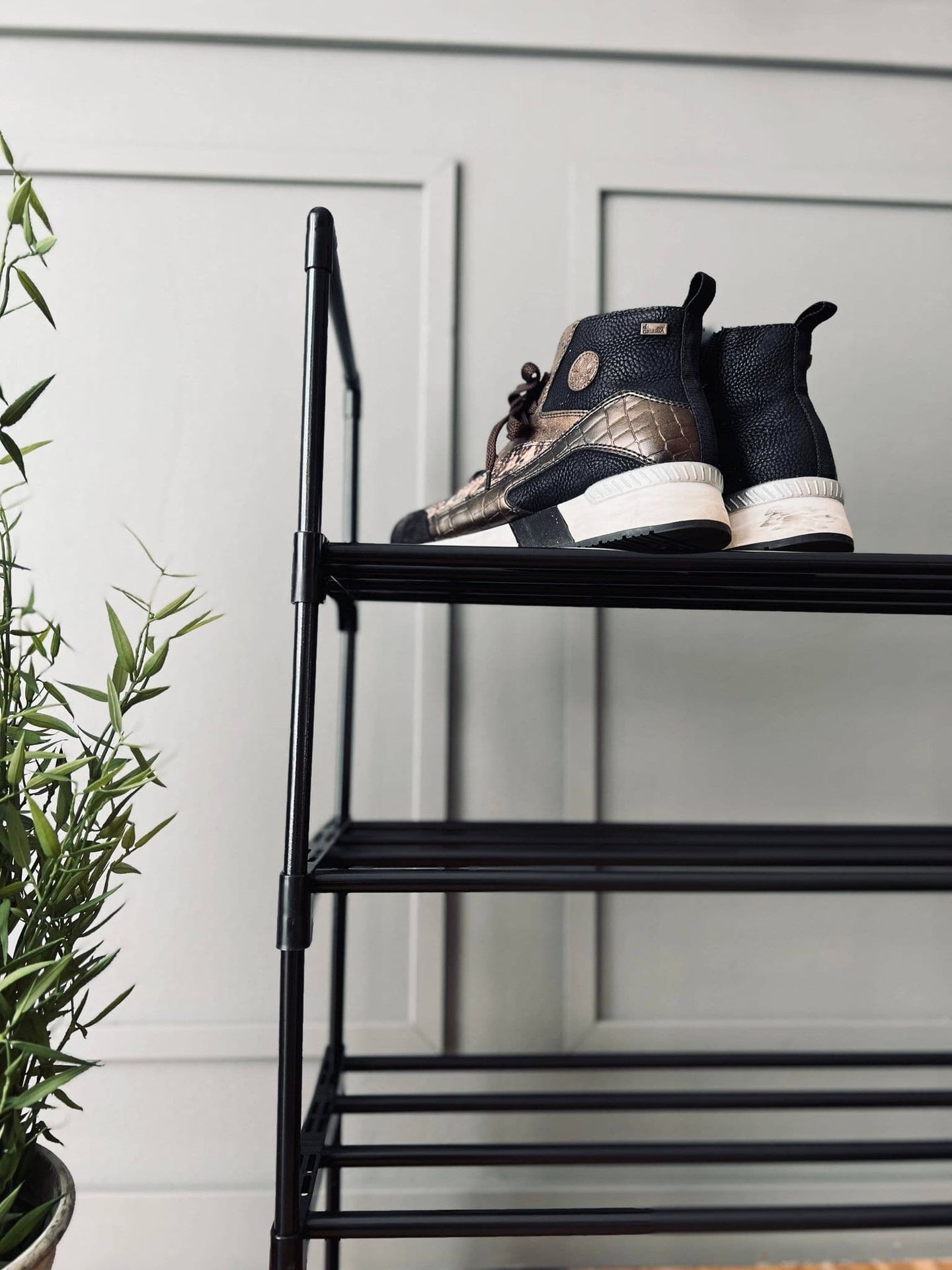 Skoreol med 4 hylder - VIAMAJA.DK