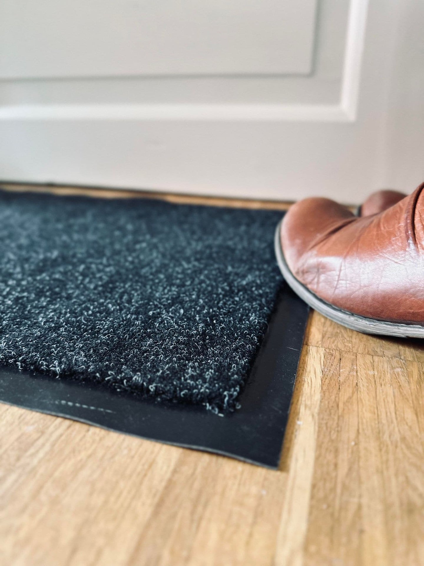 Smudsmåtte 40×60 Sort - VIAMAJA.DK