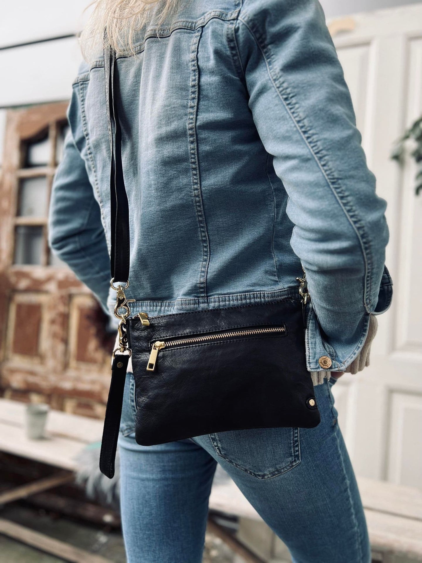 Smuk læder clutch - LADY black / gold - VIAMAJA.DK