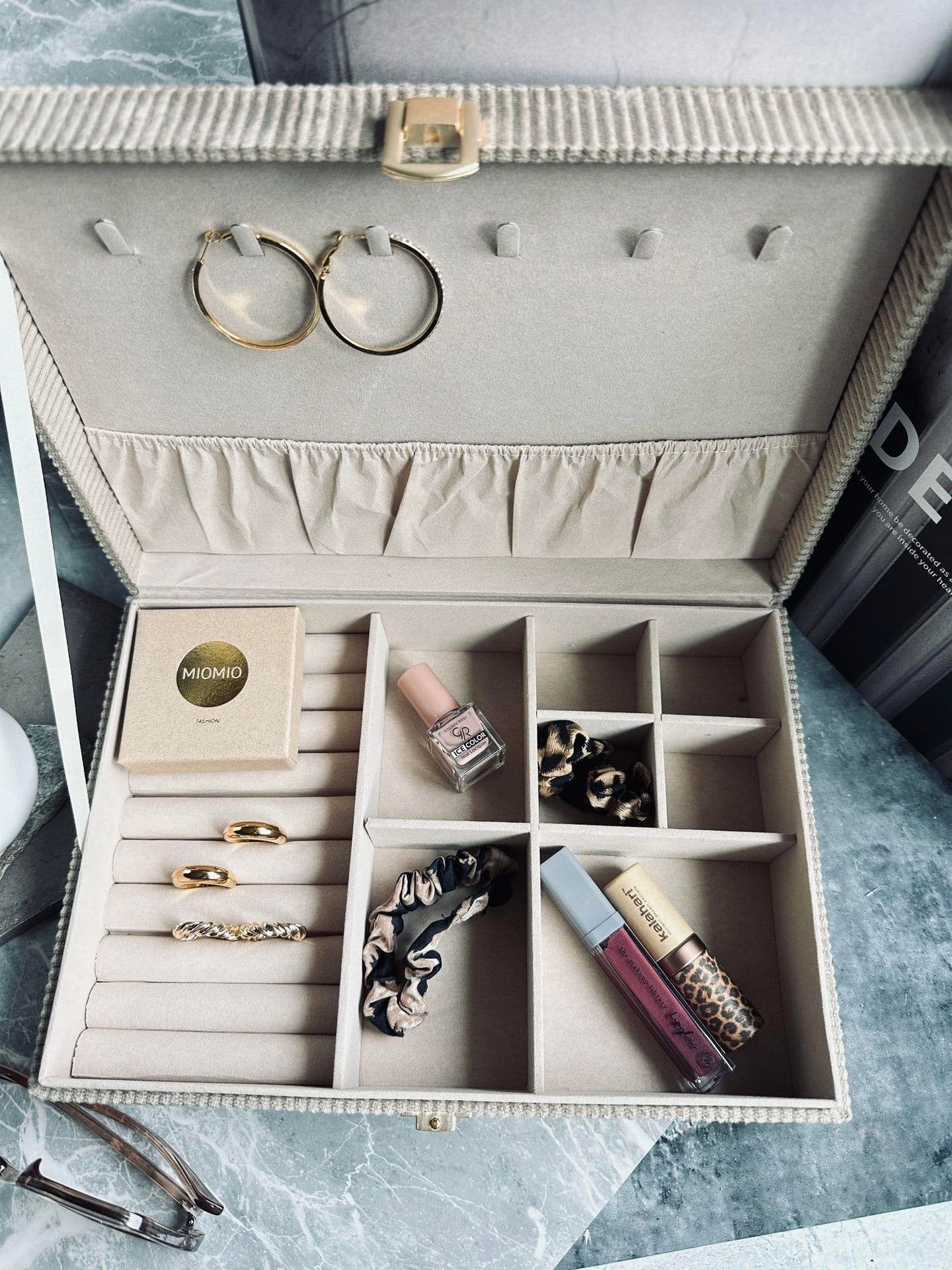 Smykkeskrin Norma Mørk beige - VIAMAJA.DK