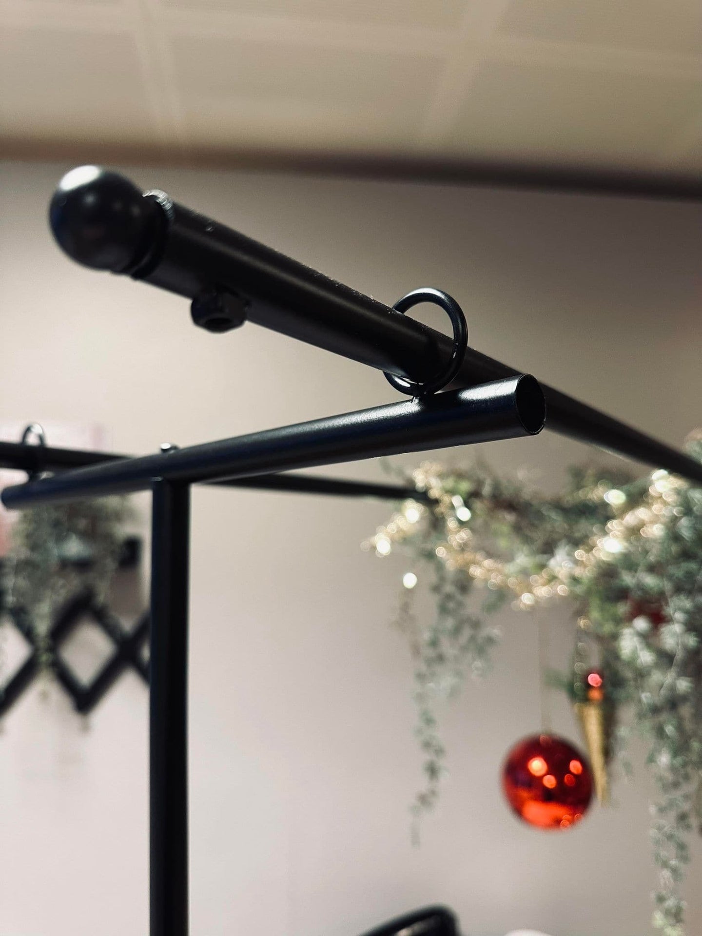 Stativ til bordpynt dobbelt - Justerbar - VIAMAJA.DK