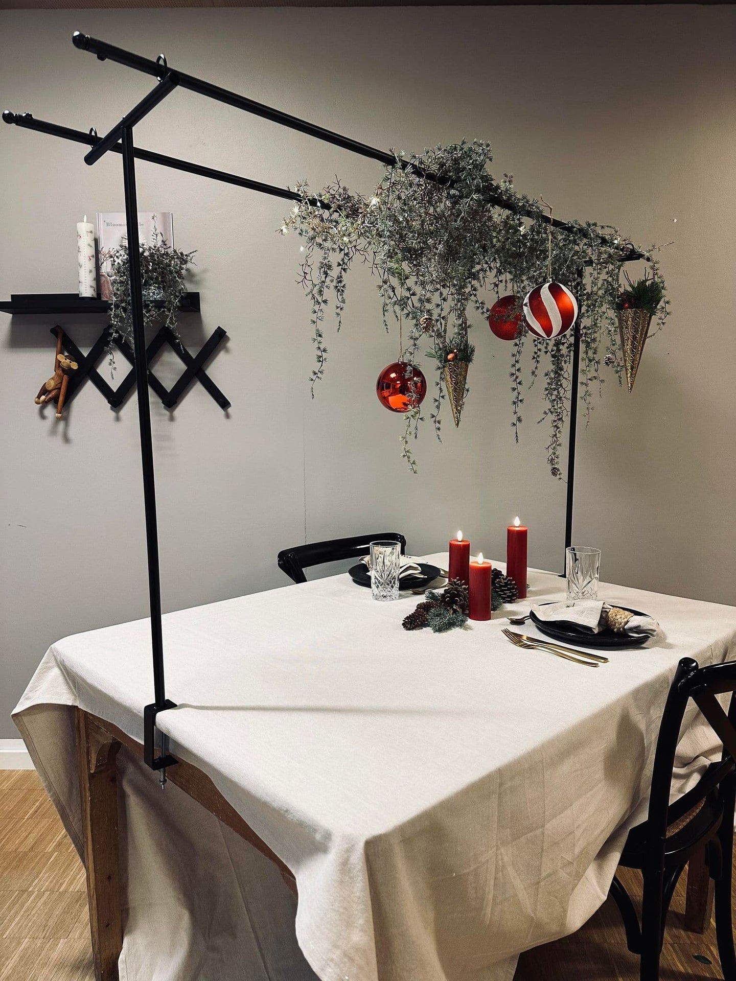 Stativ til bordpynt dobbelt - Justerbar - VIAMAJA.DK