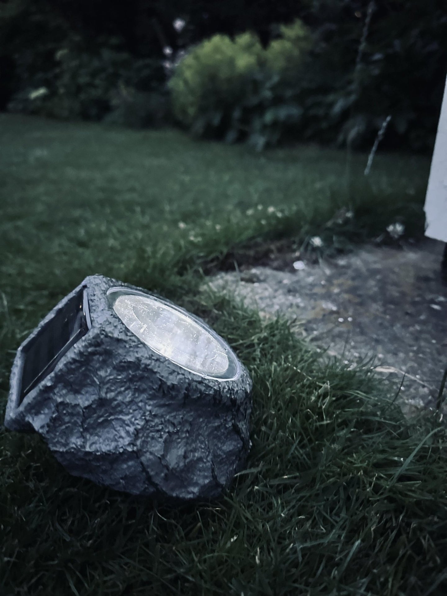Stone med solceller - Mix - VIAMAJA.DK