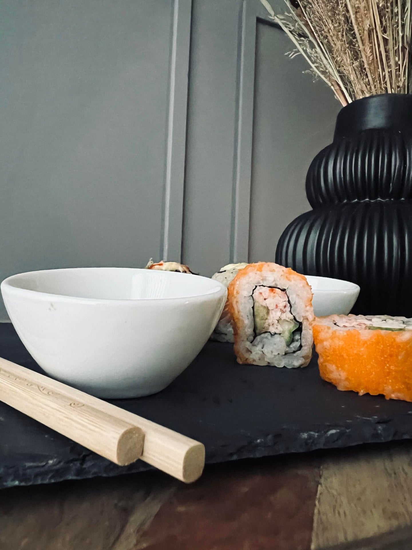 Sushi sæt til 2 personer - VIAMAJA.DK