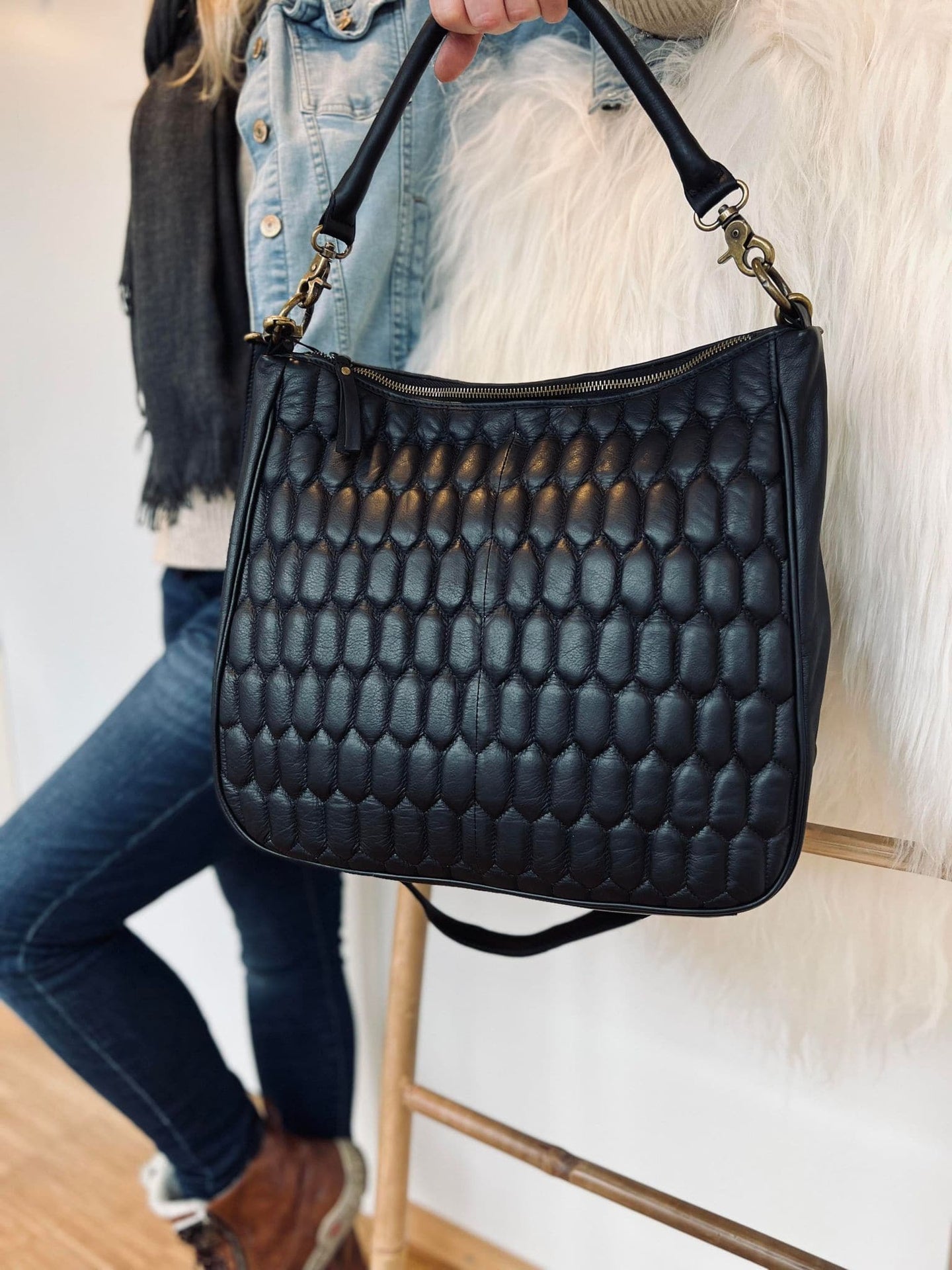 Taske BLACK QUILT - 2 taskeremme medfølger - VIAMAJA.DK