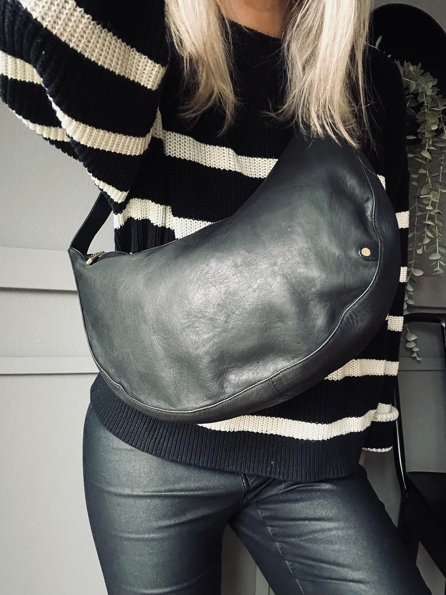 Taske i blød skindkvalitet - Black - VIAMAJA.DK