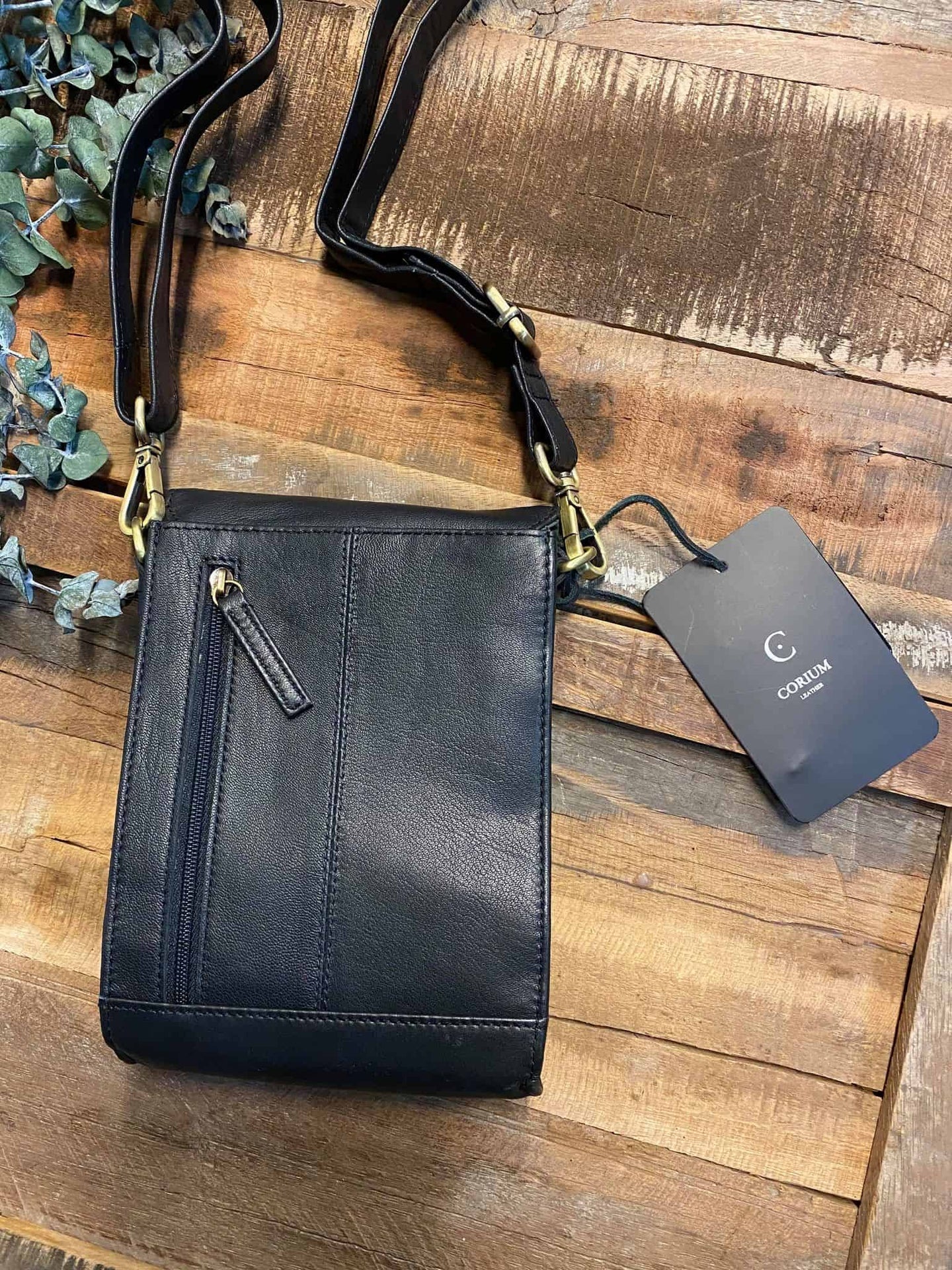 Taske MILLE crossbody - Sort skind - VIAMAJA.DK