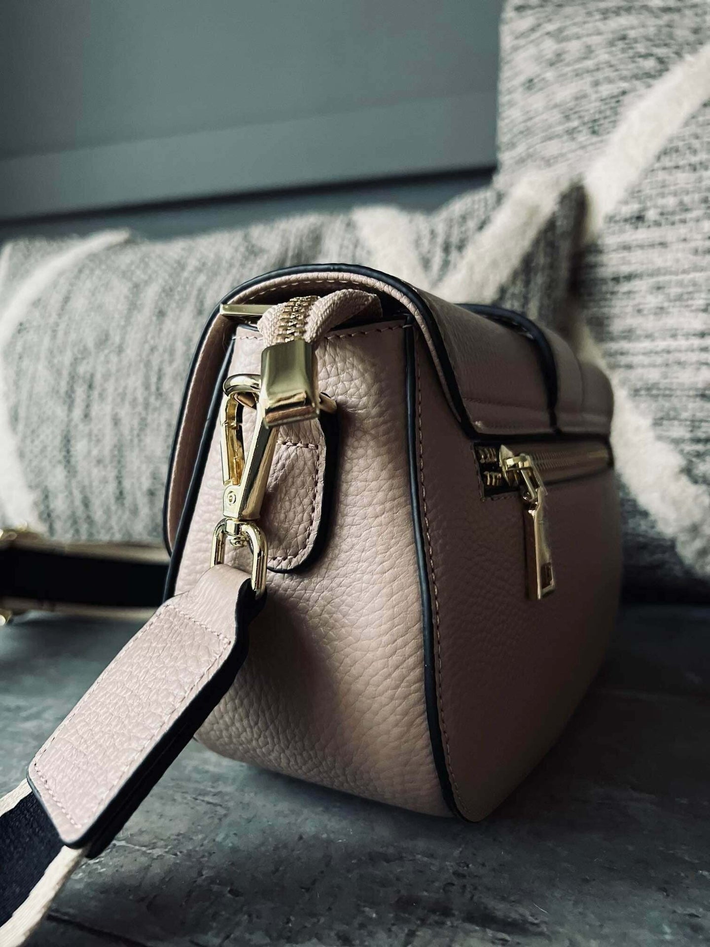 Taske NIMA med lux rem - Beige læder - VIAMAJA.DK