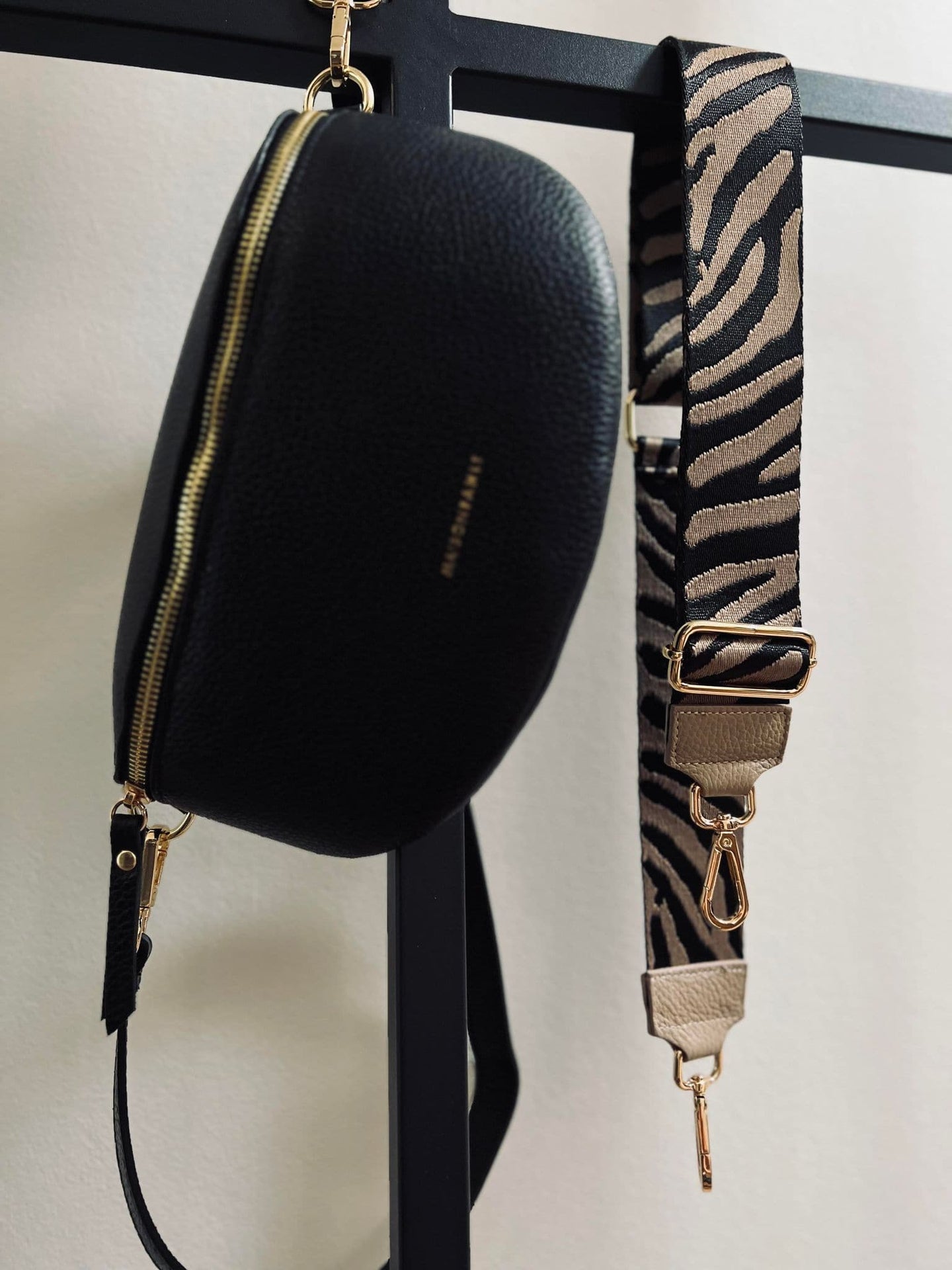 Taskerem - Taupe / Black - VIAMAJA.DK