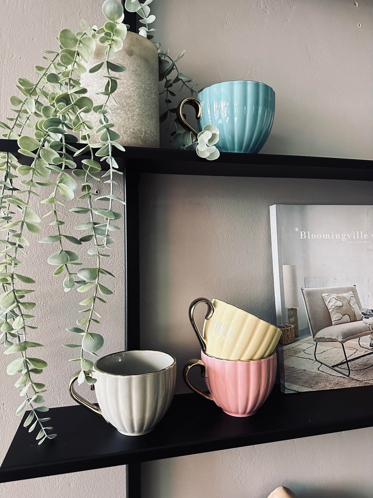 Tekop med guld hank – Gul - VIAMAJA.DK