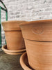 Terracotta-set med underfat - Bred kant