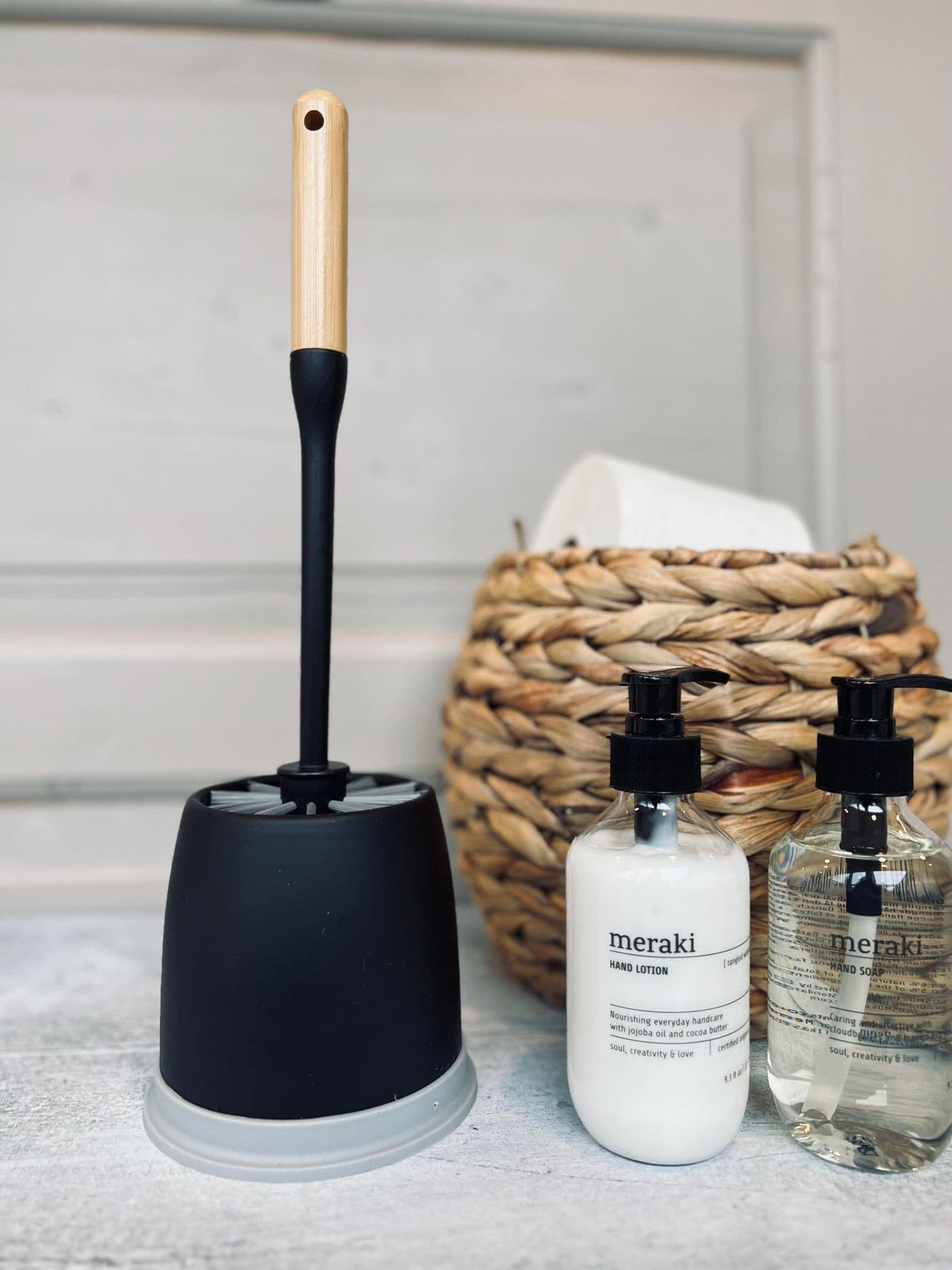 Toiletbørste med bambus - VIAMAJA.DK